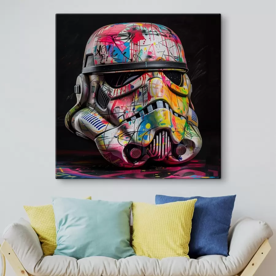 Wandbilder Ein Star Wars Sturmtruppler-Helm voller lebendiger Street Art und Graffiti s39453
