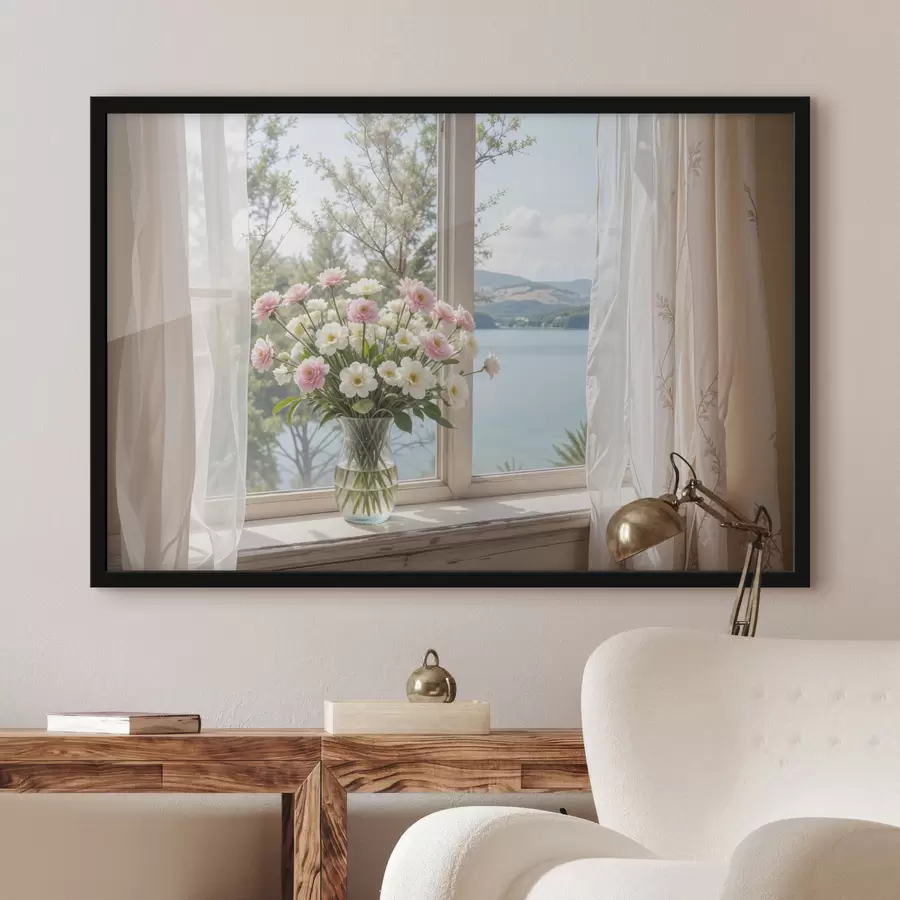 Fototapete Ein Strauß rosafarbener und weißer Blumen in einer Glasvase auf einer Fensterbank mit malerischem Blick auf See und Berge f40151
