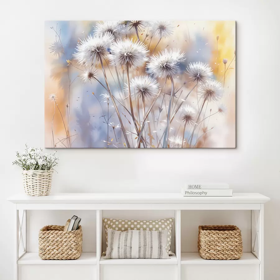 Fototapete Flauschige weiße Löwenzahnblüten vor einem verschwommenen Aquarellhintergrund mit warmer Beleuchtung s40541