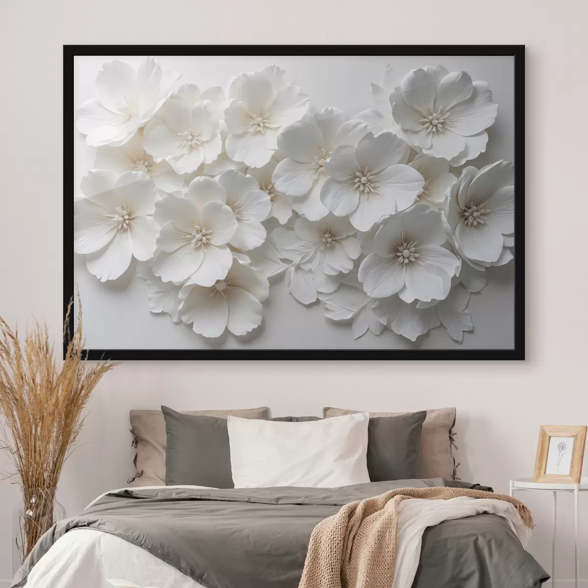 Poster Weiße Blüten mit zarten Blütenblättern, angeordnet in einem wunderschönen Blumenmuster vor einem hellen Hintergrund f40548