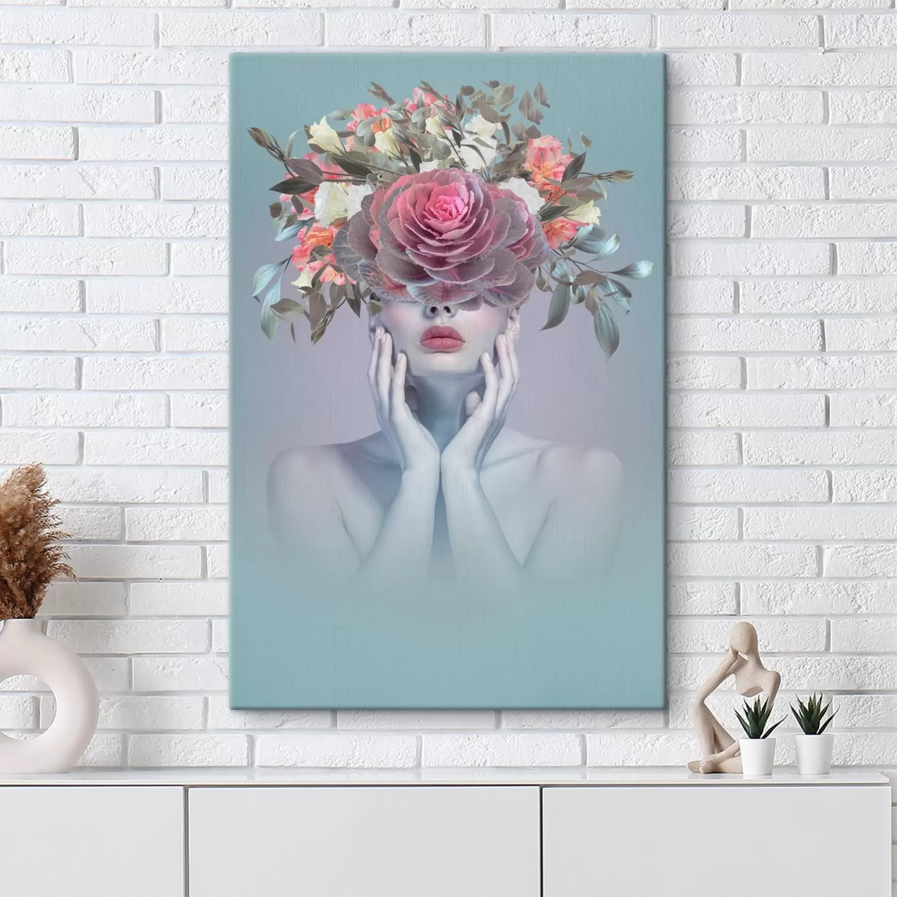 Fototapete Eine Frau mit Blumen auf dem Kopf s37479