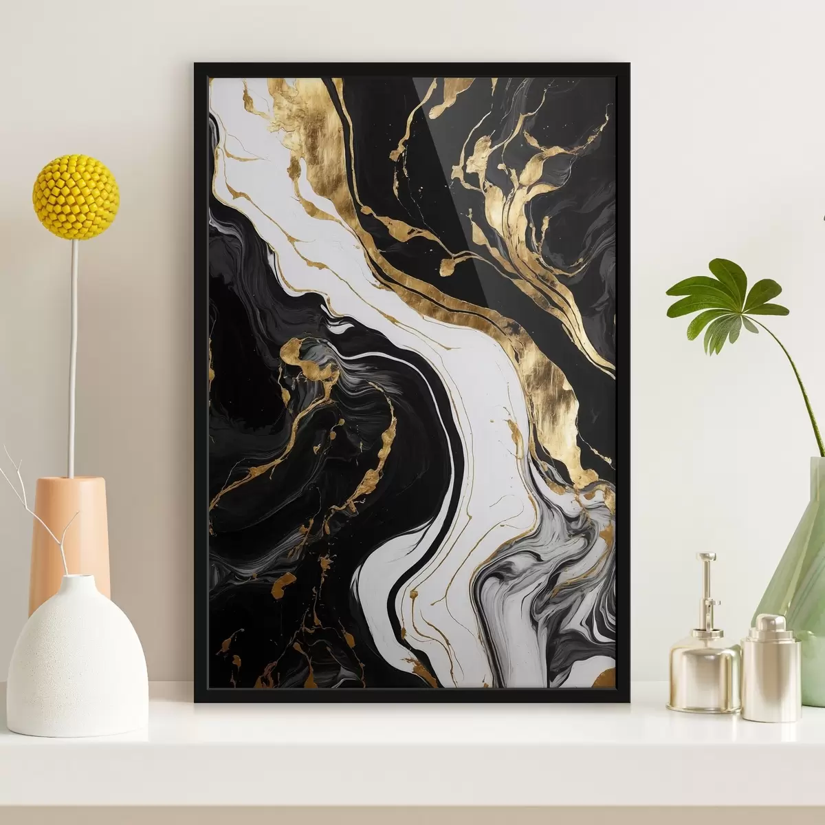 Poster Schwarz-weißes abstraktes Gemälde mit gelben Flecken f41292