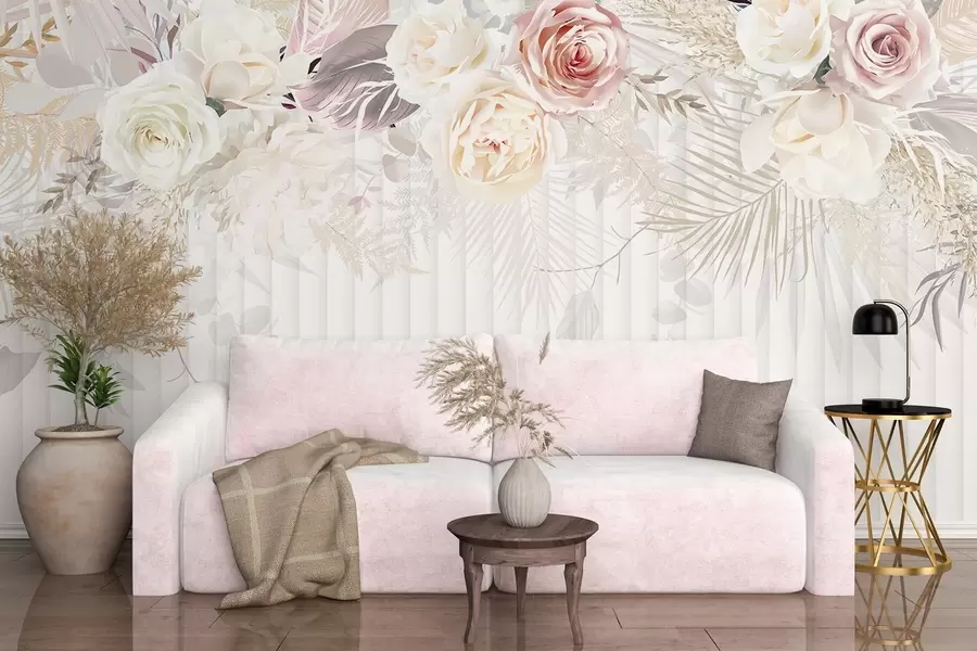 Fototapete Ein Blumenarrangement mit rosa und weißen Rosen, Palmenblättern und anderem tropischen Laub vor weißem Hintergrund w08425