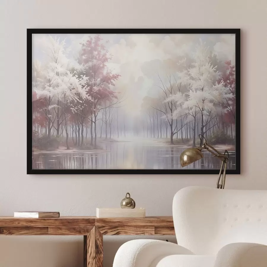 Fototapete Eine ruhige Landschaft mit einem nebligen Wald, kahlen Bäumen und einem ruhigen See, in dem sich die sanften rosa und weißen Farbtöne widerspiegeln f41720