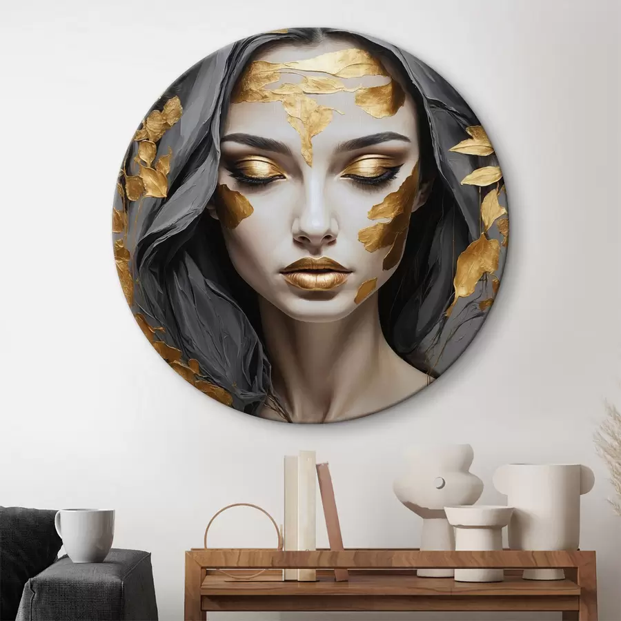 Wandbilder Eine schöne Frau, die mit Farbe beschmiert ist r37326