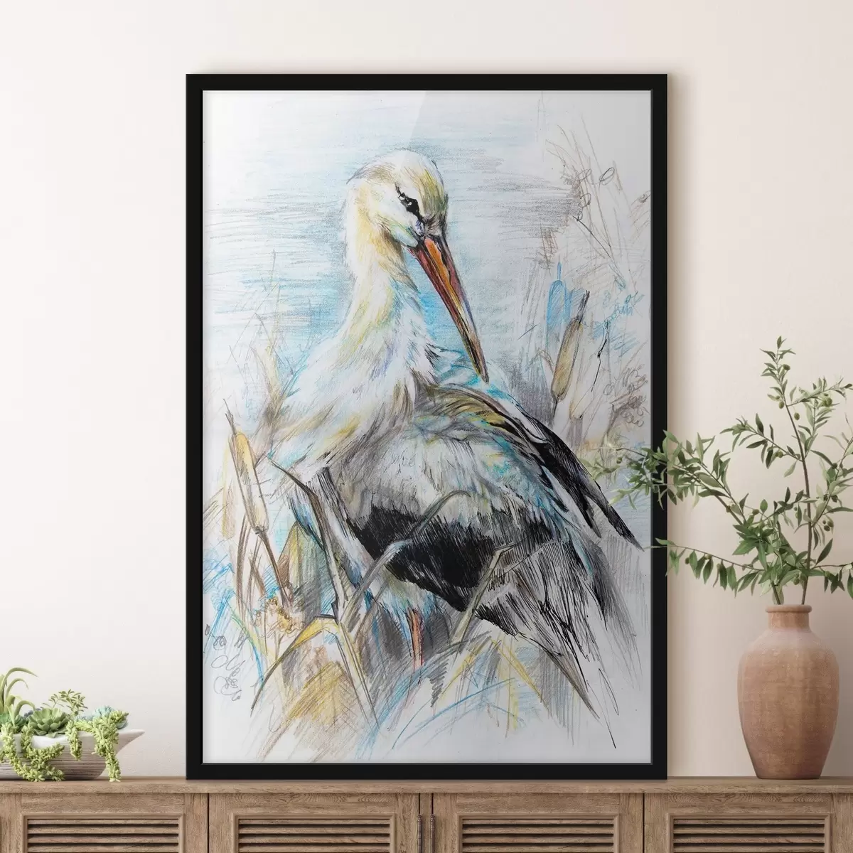 Poster Storch am Wasser zwischen trockenen Pflanzen f34607