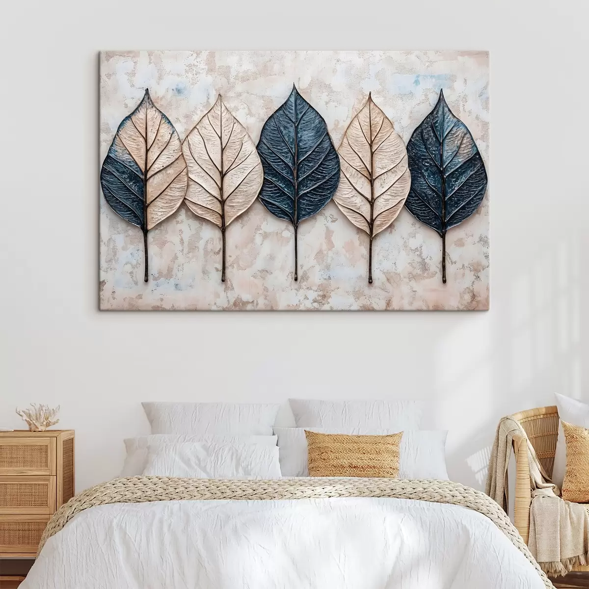 Wandbilder Verschiedene abstrakte Herbstblätter in verschiedenen Braun-, Beige- und Blautönen, die in einer Reihe auf einem hellen Hintergrund angeordnet sind s42217