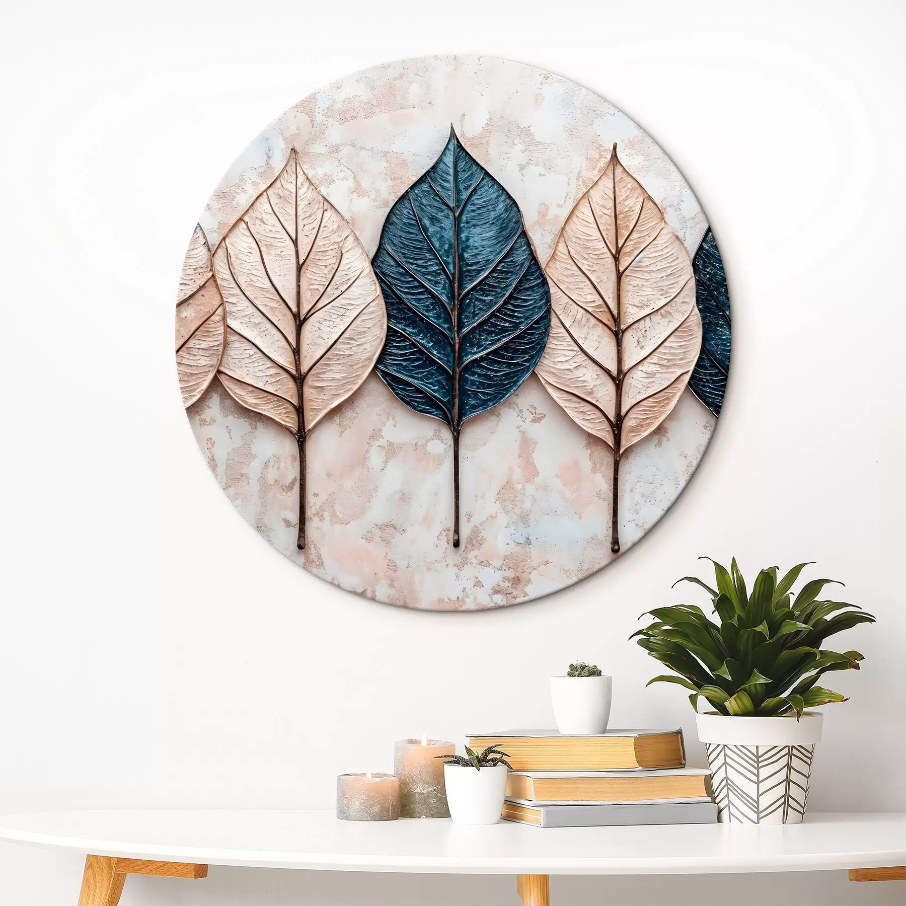 Wandbilder Verschiedene abstrakte Herbstblätter in verschiedenen Braun-, Beige- und Blautönen, die in einer Reihe auf einem hellen Hintergrund angeordnet sind r42217