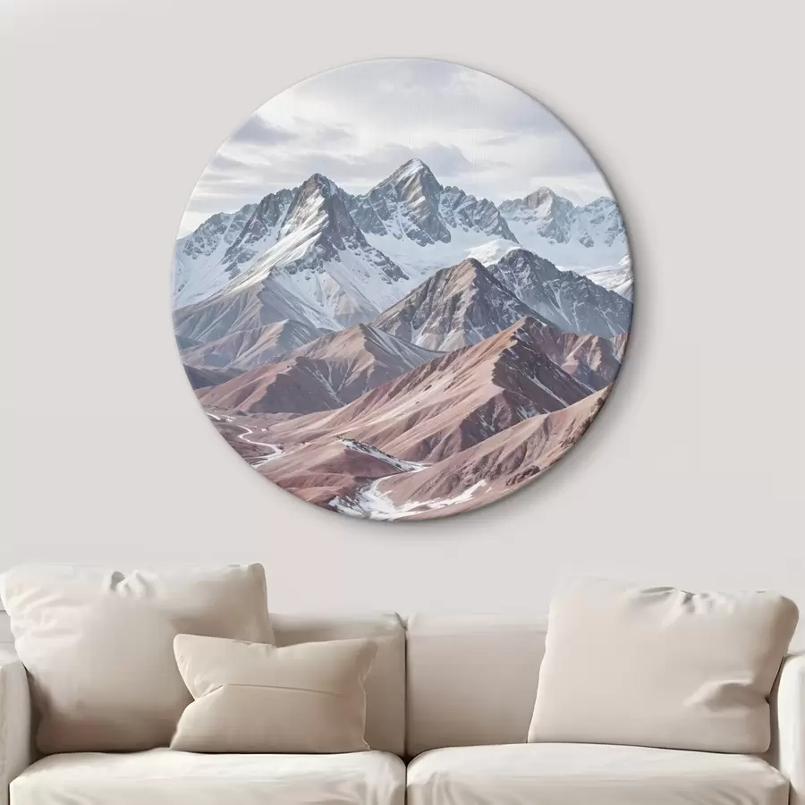 Wandbilder Schroffe, schneebedeckte Berge mit einem sich windenden Fluss, der durch eine weite, farbenfrohe Landschaft fließt r41262