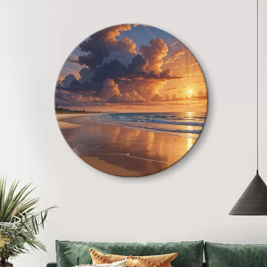 Wandbilder Dramatischer Sonnenuntergang über einem tropischen Strand, mit leuchtend orangefarbenen und rosa Wolken, die sich im ruhigen Wasser spiegeln r40599
