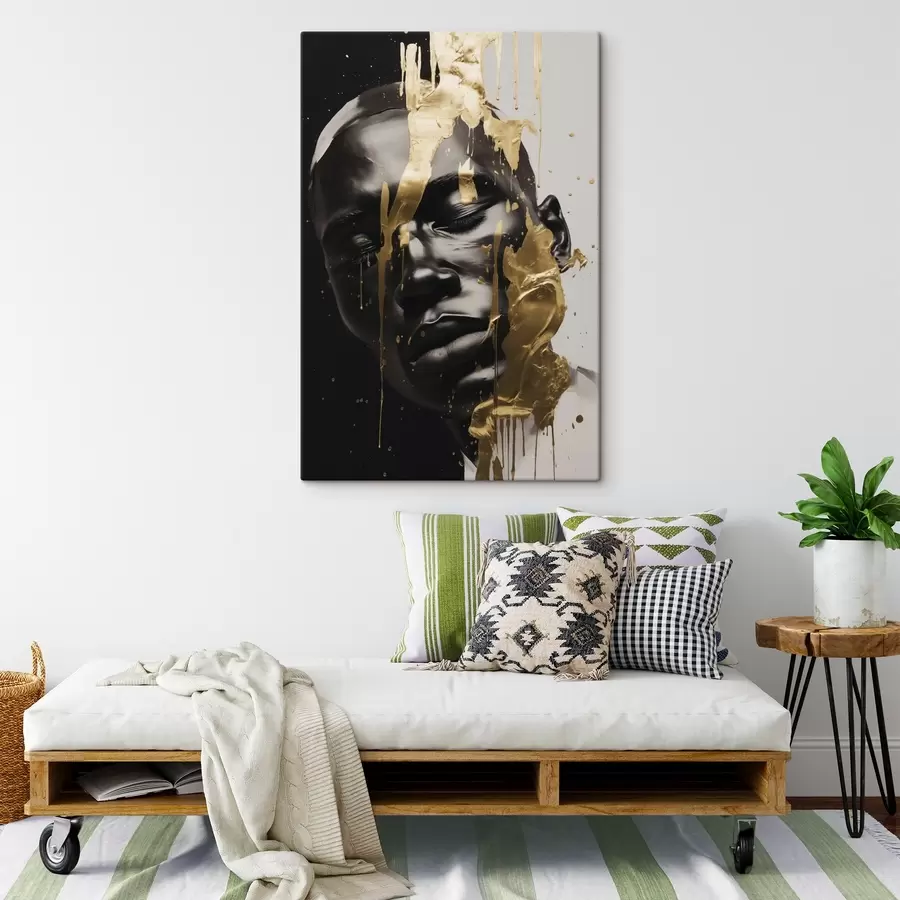 Wandbilder Abstraktes Porträt eines Mannes in sanften Schwarz-Weiß-Tönen, hervorgehoben durch helle, warmfarbene Pinselstriche, die einen dynamischen Effekt erzeugen. s42623