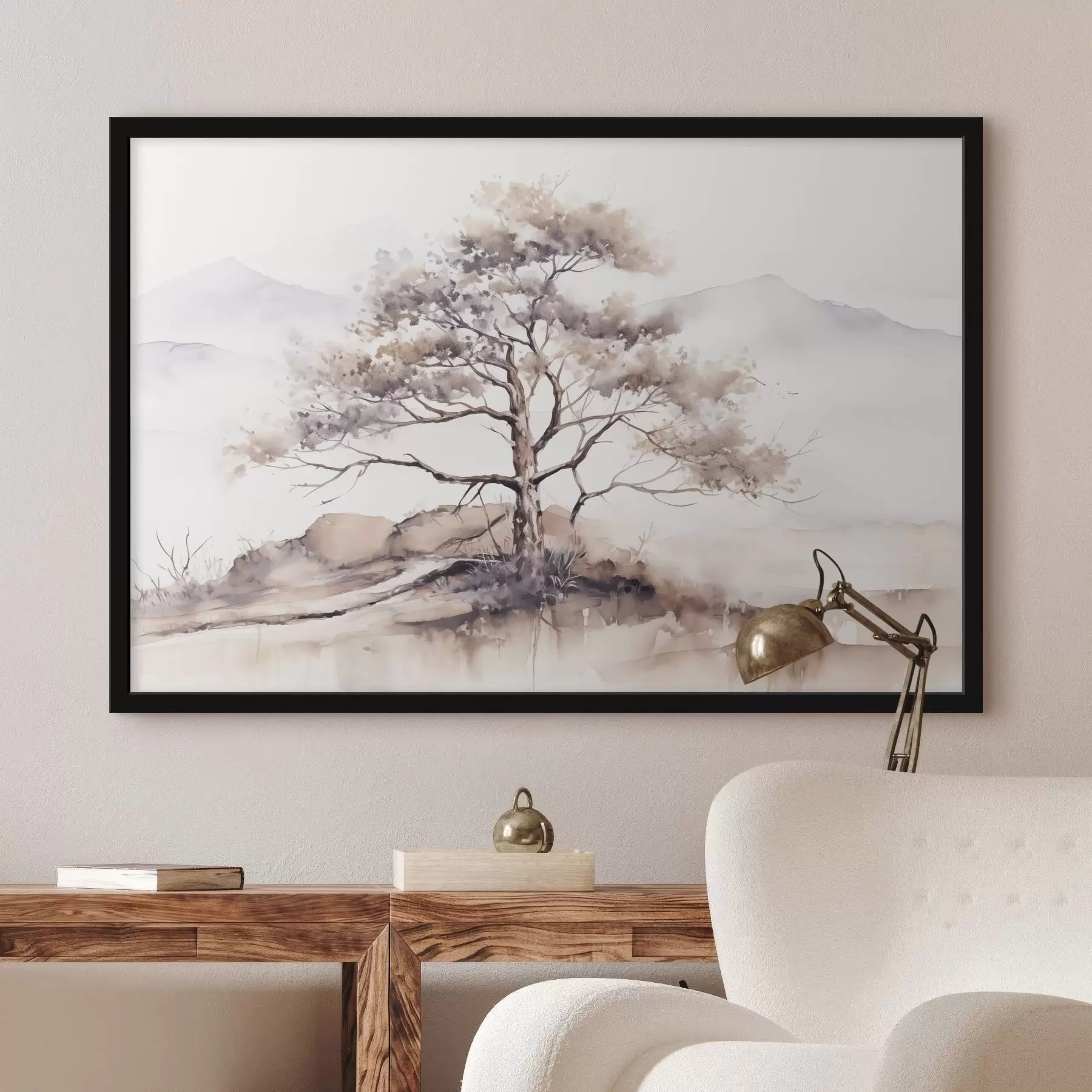 Wandbilder Ein einsamer Baum mit verdrehtem Stamm und spärlichen Ästen vor einem sanften, gedämpften Hintergrund aus Bergen f42715