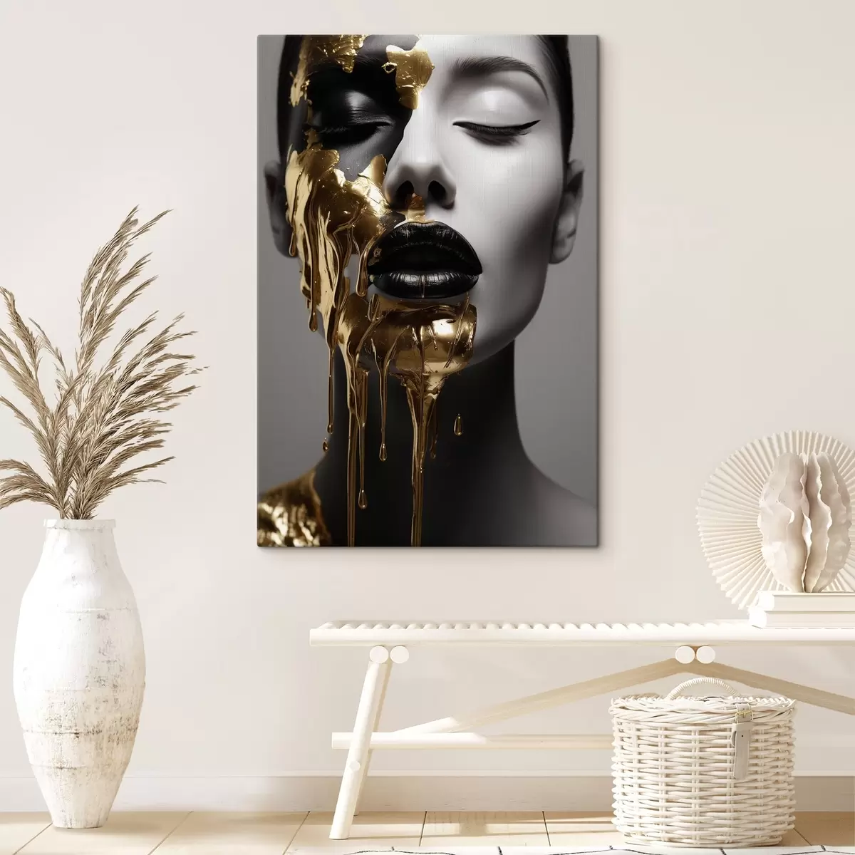 Wandbilder Menschen, Mädchen mit schwarzen Lippen s43337