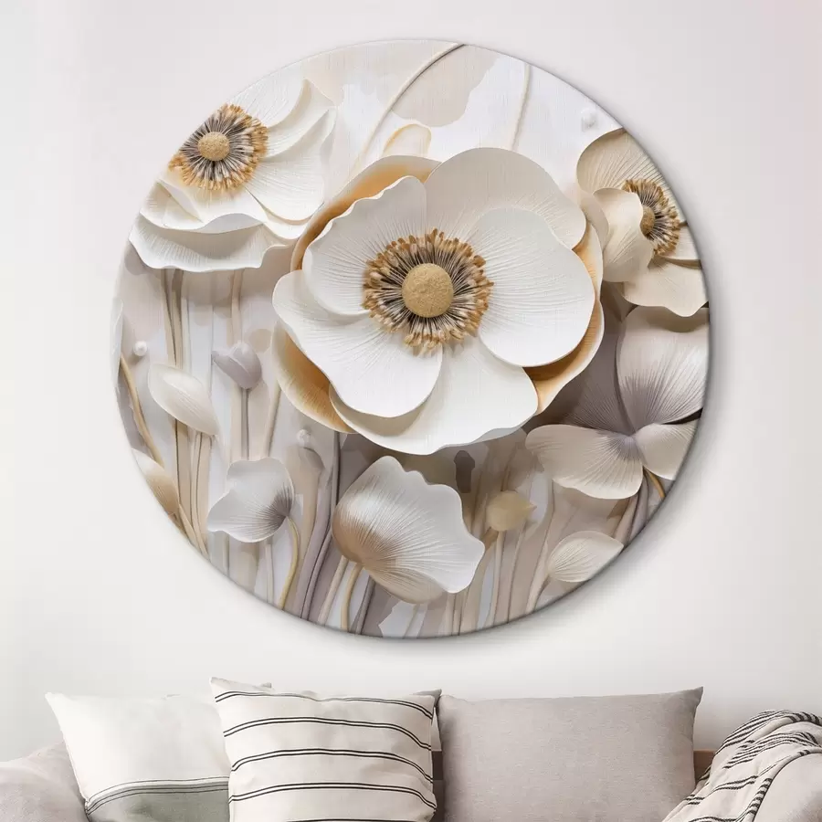 Wandbilder Weiße Anemonenblüten mit gelber Mitte, mit minimalistischem Hintergrund, der ein zartes Blumenmuster ergibt r43400