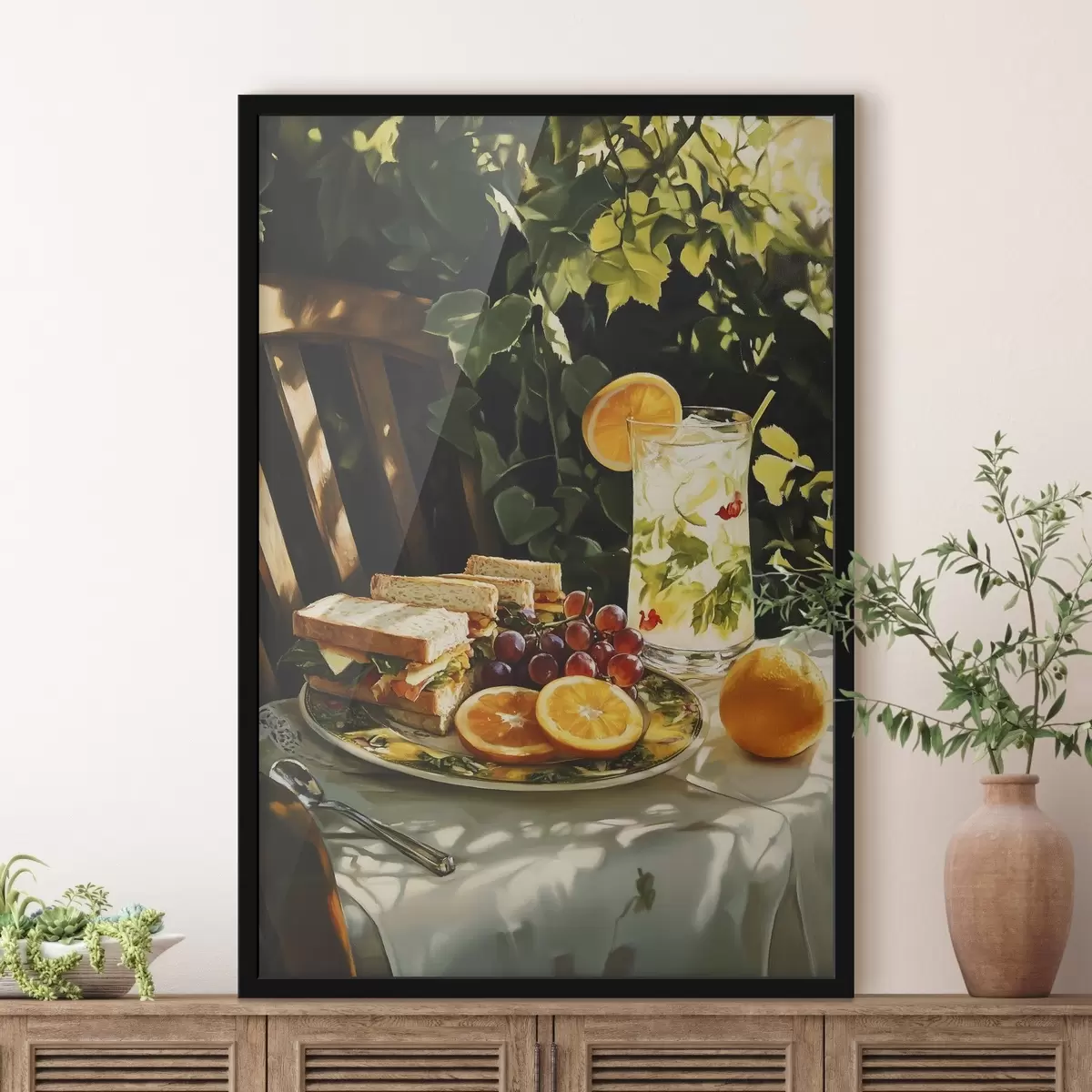 Poster Ästhetisches Picknick im Sommergarten, belegte Brote, Orangen, Limonade f44306