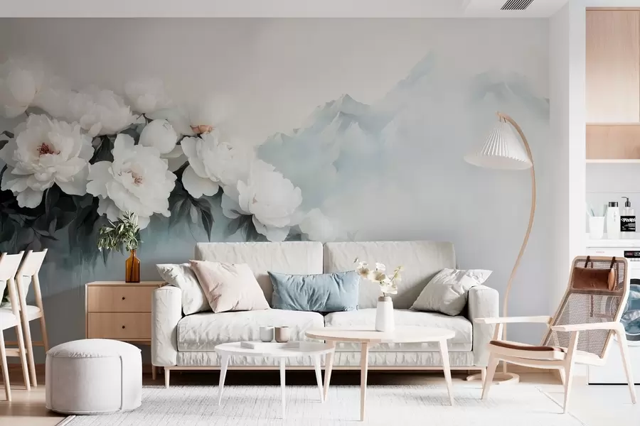 Fototapete malerische üppige weiße Pfingstrosen vor der Kulisse nebliger Berge w03965