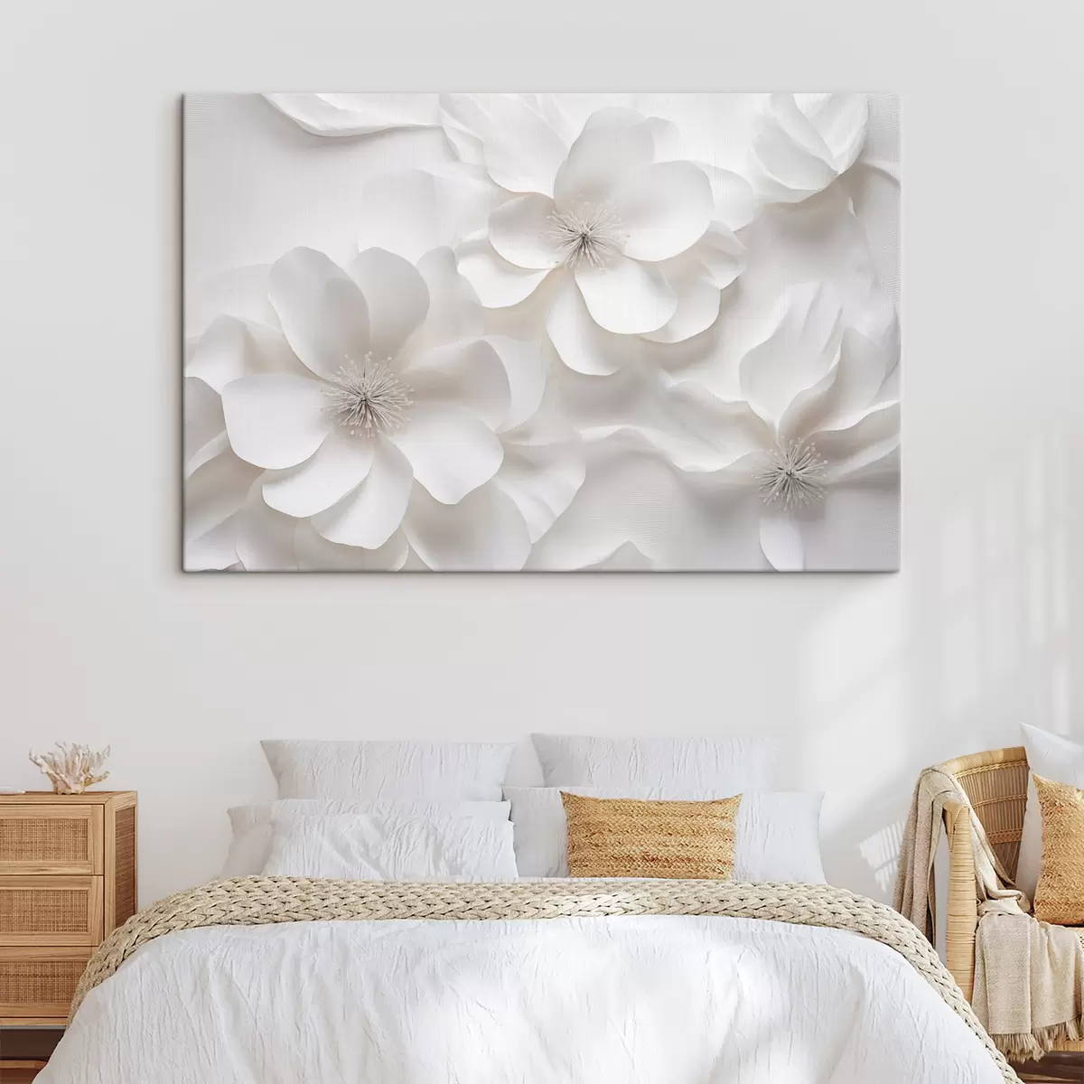 Wandbilder Weiße Zierblumen mit zarten Blütenblättern und verschlungenen Staubgefäßen s44406