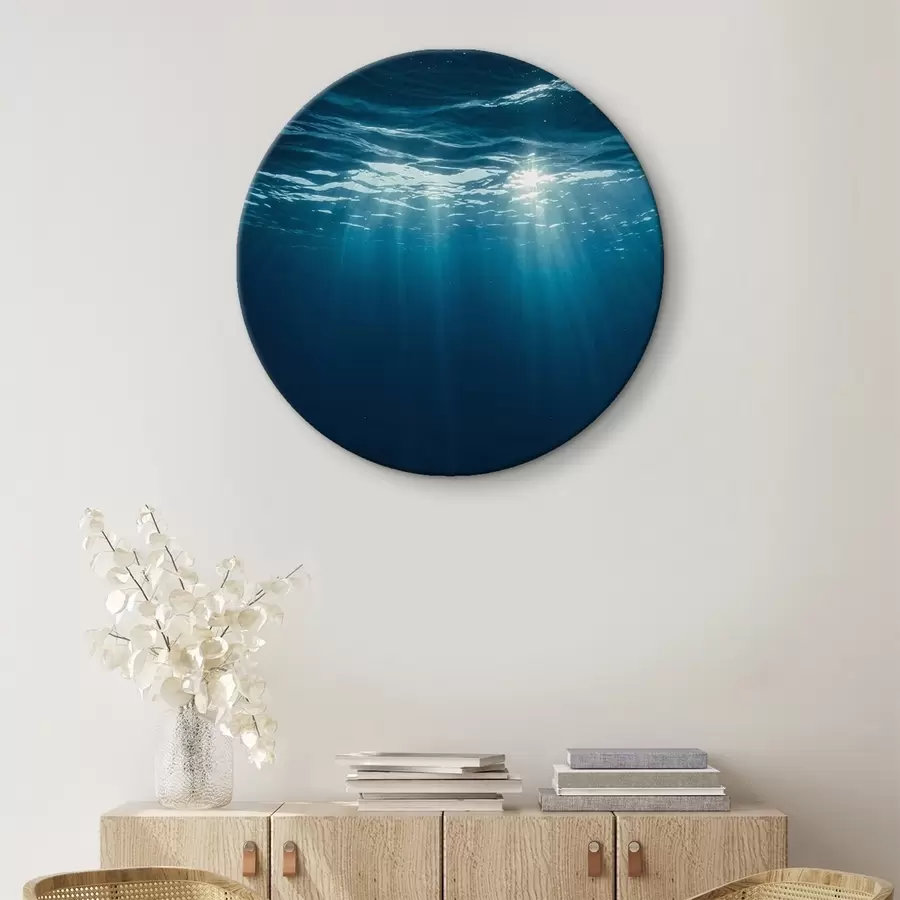 Wandbilder Lichtstrahlen unter Wasser im tiefblauen Ozean r44897