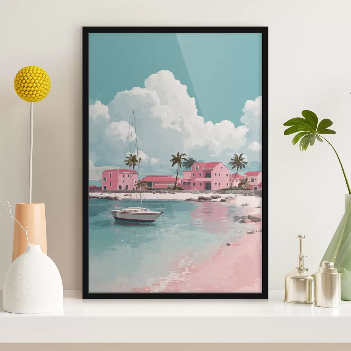 Poster Rosa Strand mit strahlendem Sonnenschein, Segelboot und Häusern f44986