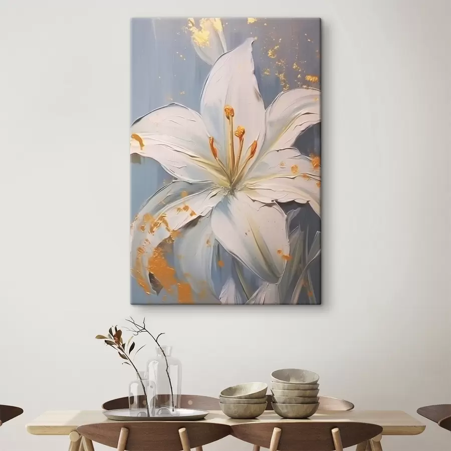 Wandbilder Weiße Lilie mit gelben Akzenten auf blauem Hintergrund s45078