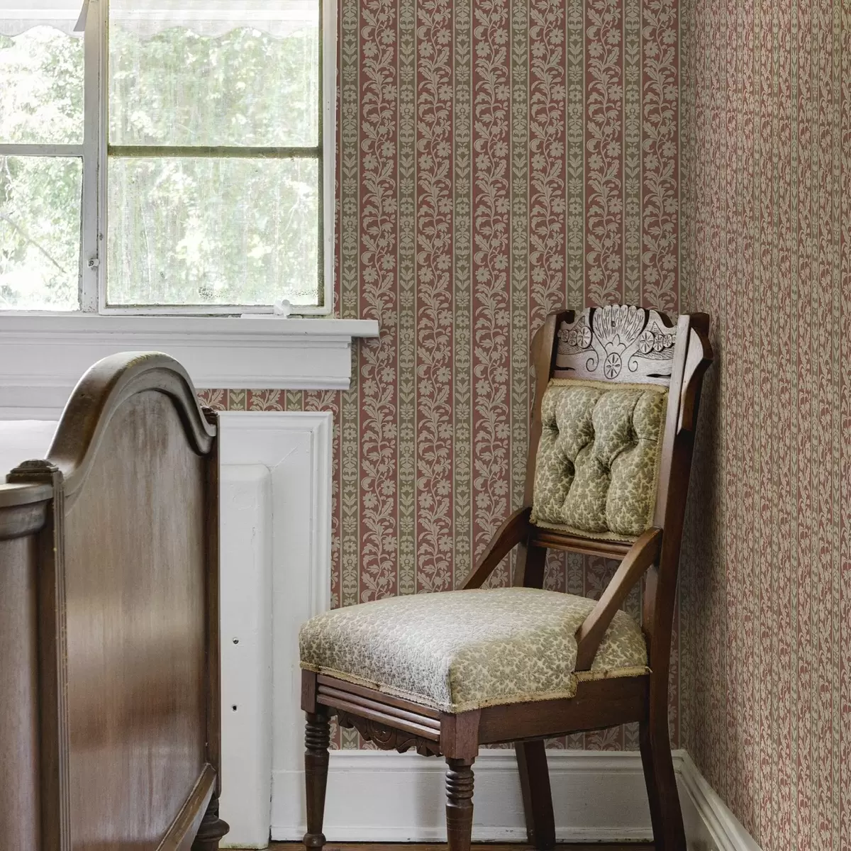 Tapete Vertikale Retro-Streifen mit Blumenmuster a00362