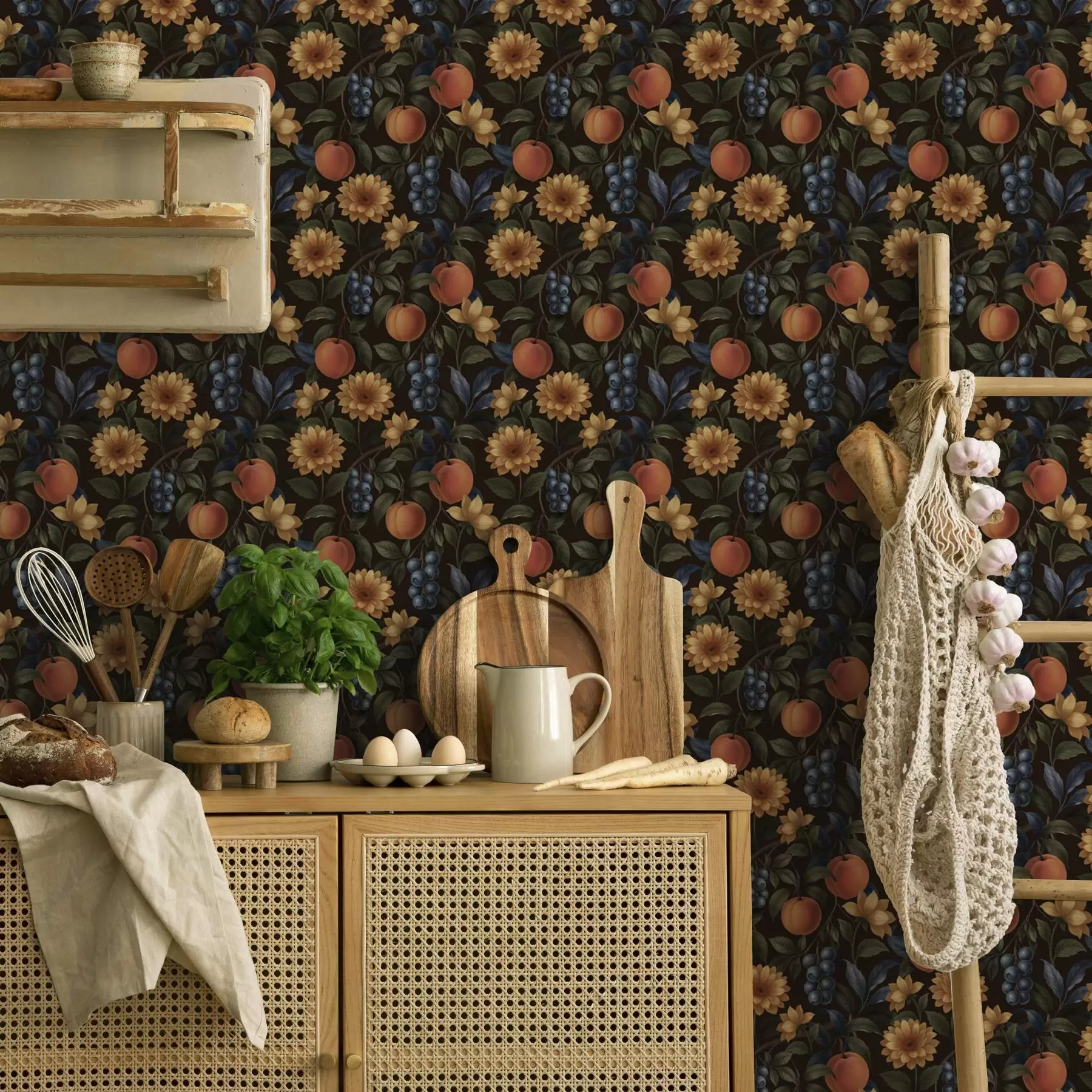 Fototapete Früchte und gelbe Blumen auf dunklem botanischem Hintergrund a00395