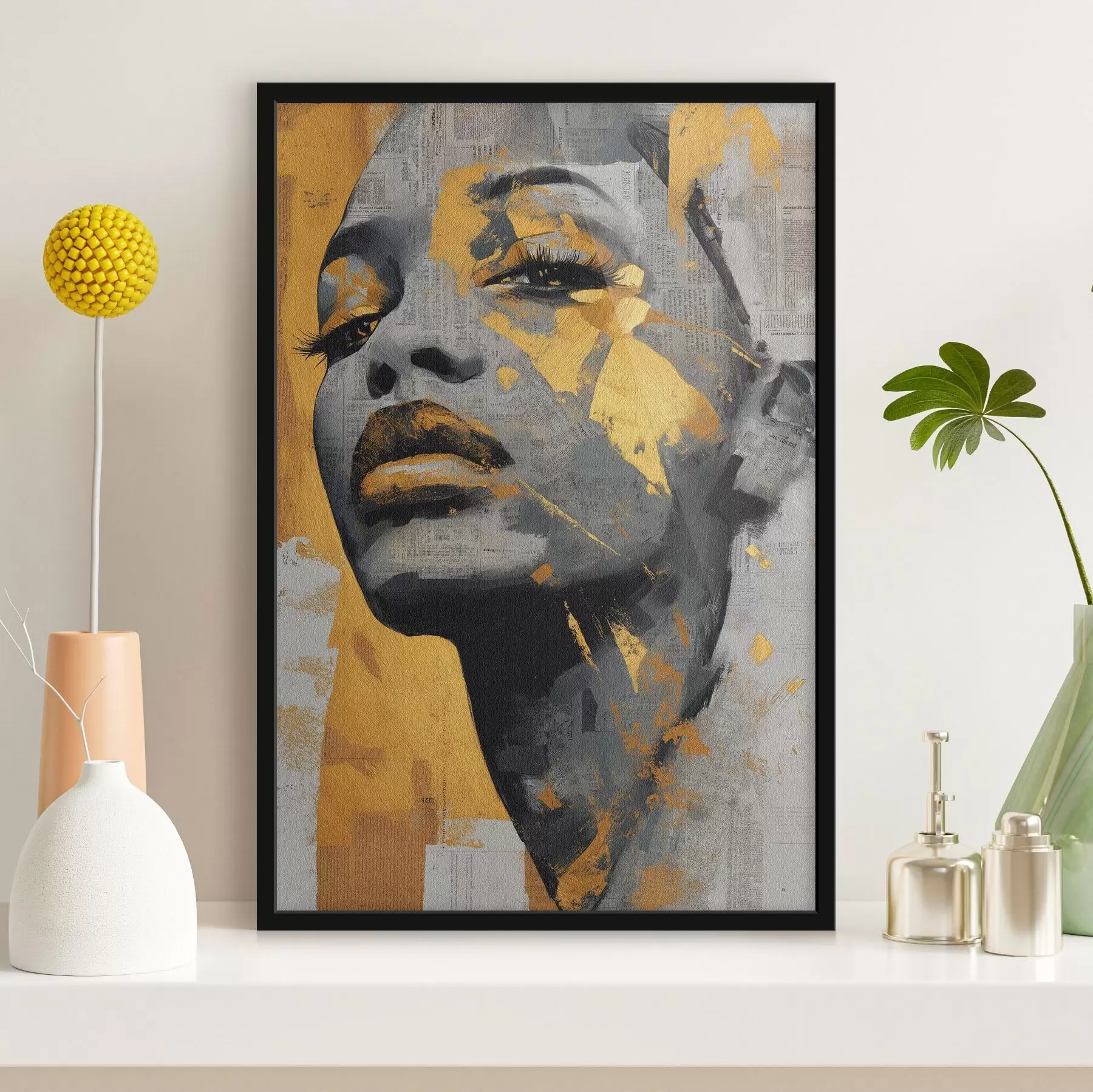 Fototapete Gemischtes Medienporträt mit Zeitungsfragmenten und dekorativen Pinselstrichen f45419