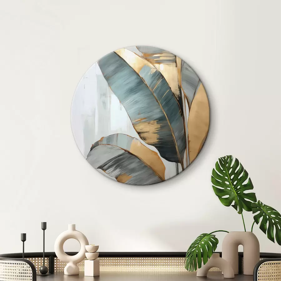 Wandbilder Eine Reihe von gedämpften blauen, grauen und gelben Bananenblättern mit sichtbaren Pinselstrichen vor einem weißen abstrakten Hintergrund r45551