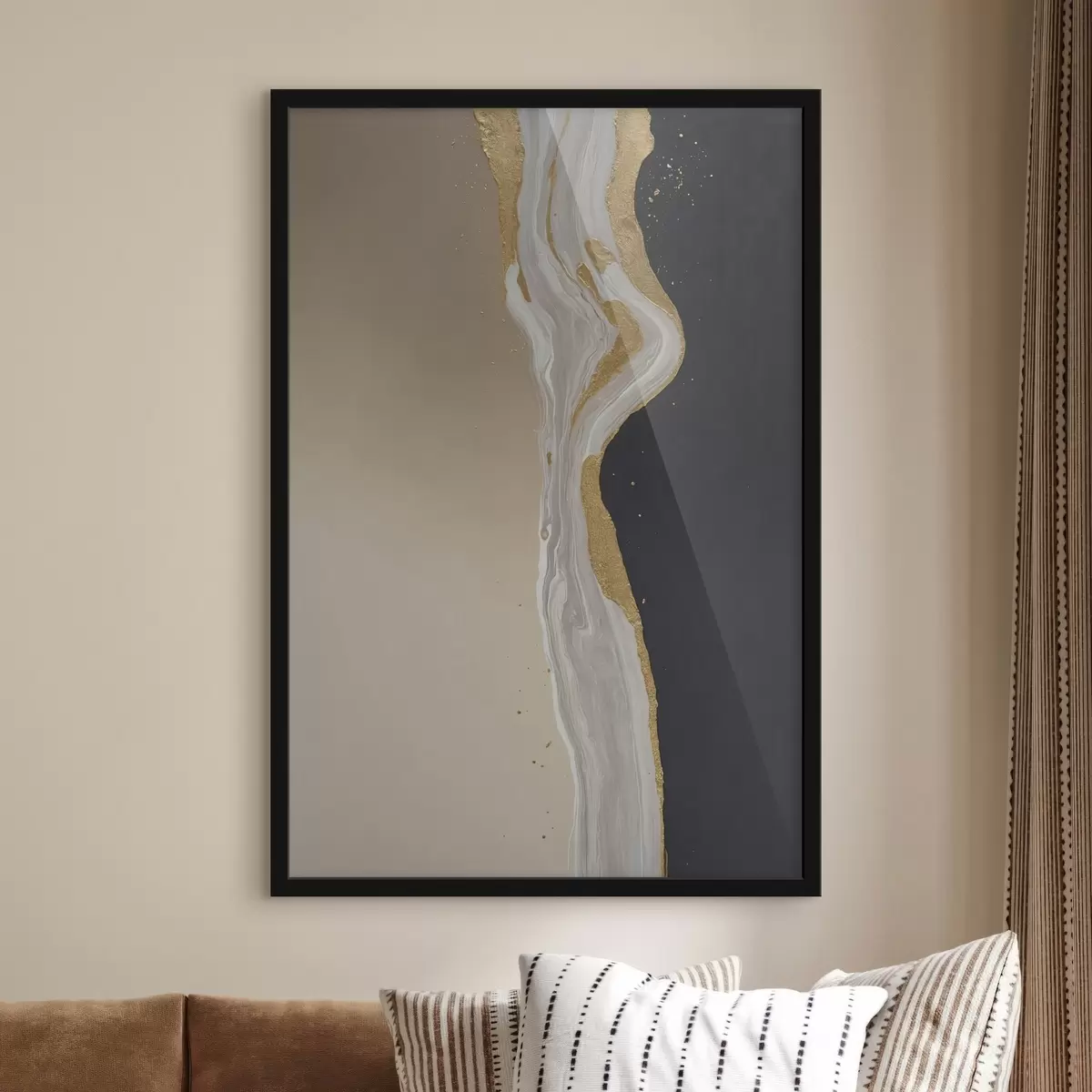 Poster Cremefarbene Pfingstrosenblüten auf grünem Hintergrund f45494