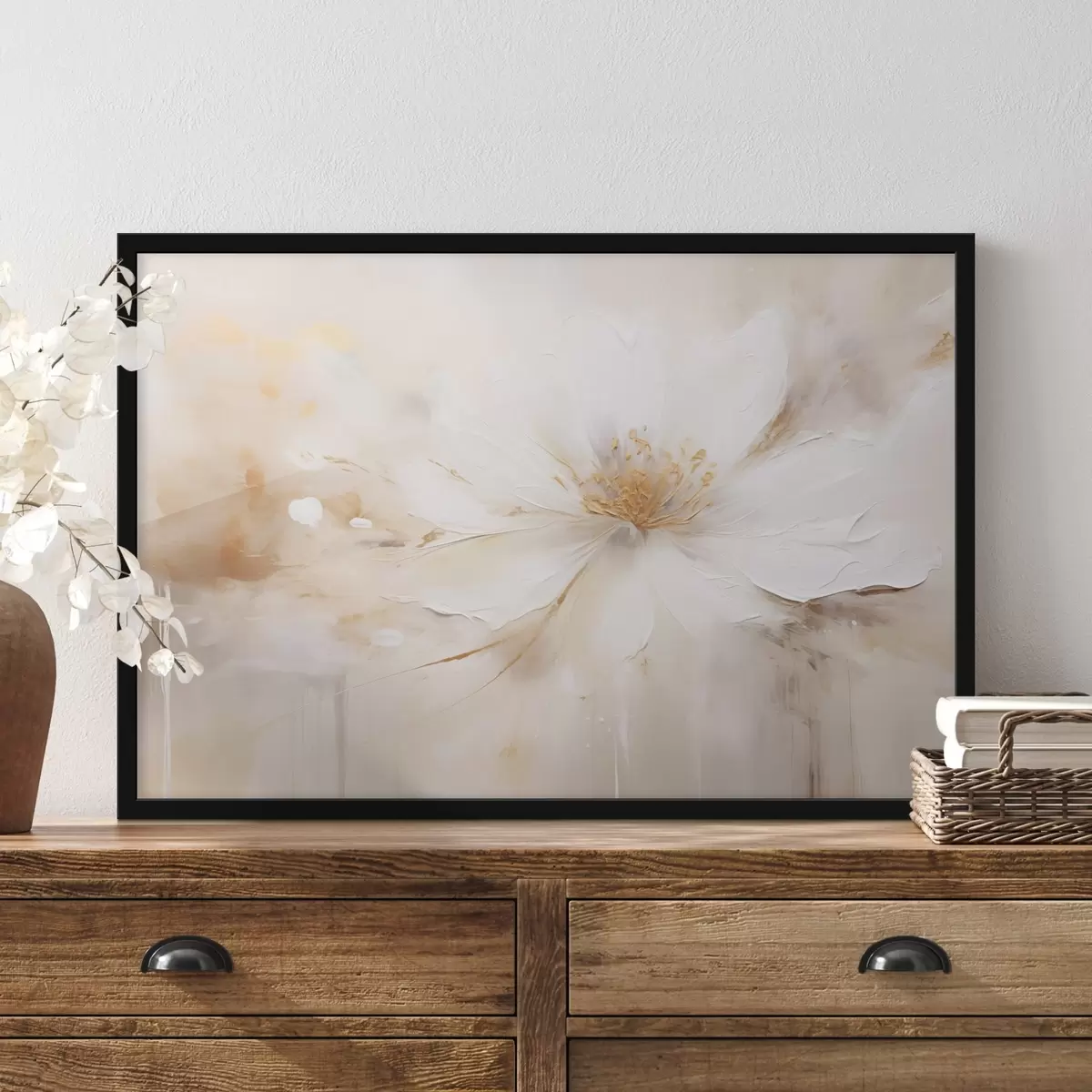 Poster Eine helle Blume mit einem gelb-orangefarbenen Zentrum f45802