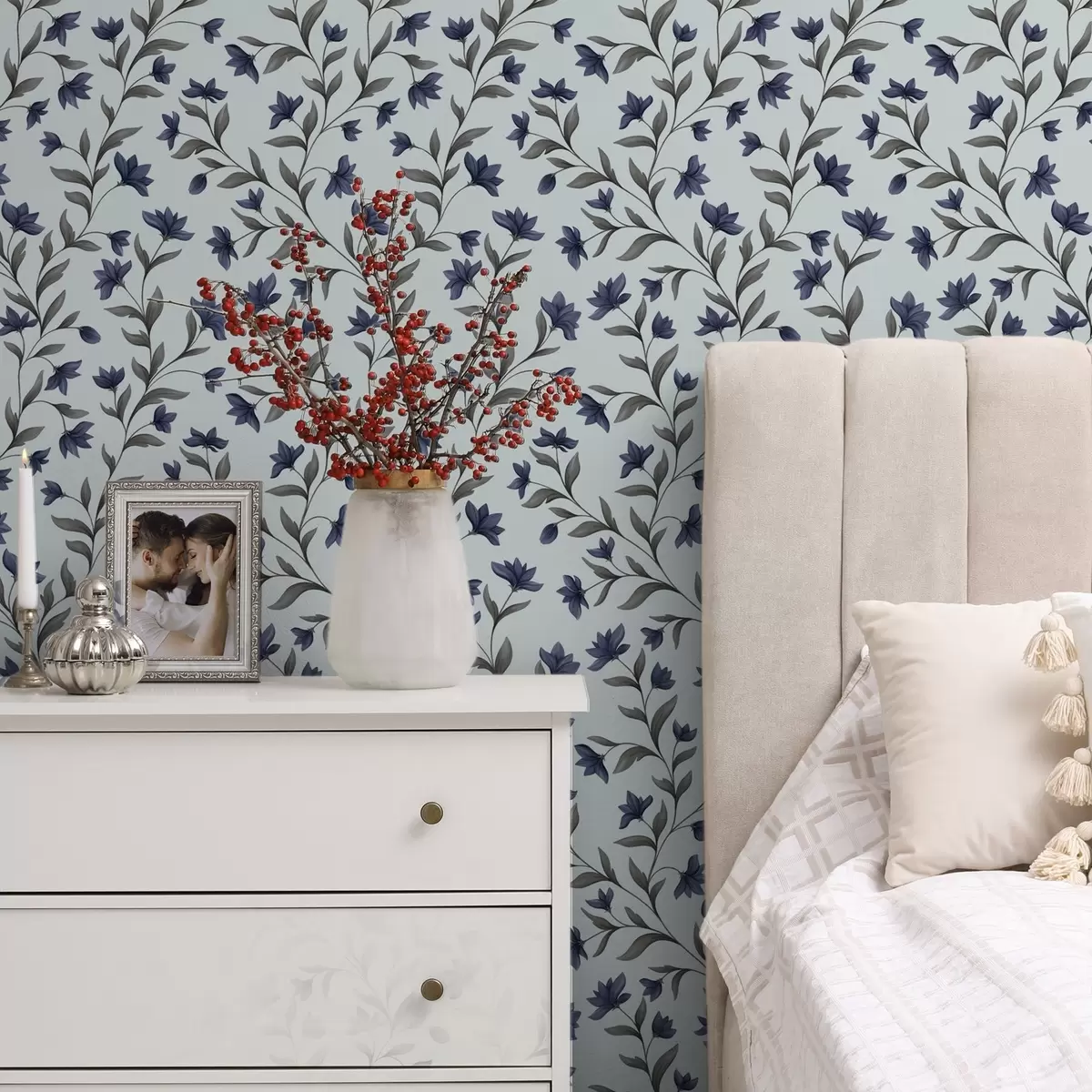 Tapete Glockenblumen auf hellblauem Hintergrund a00622v3