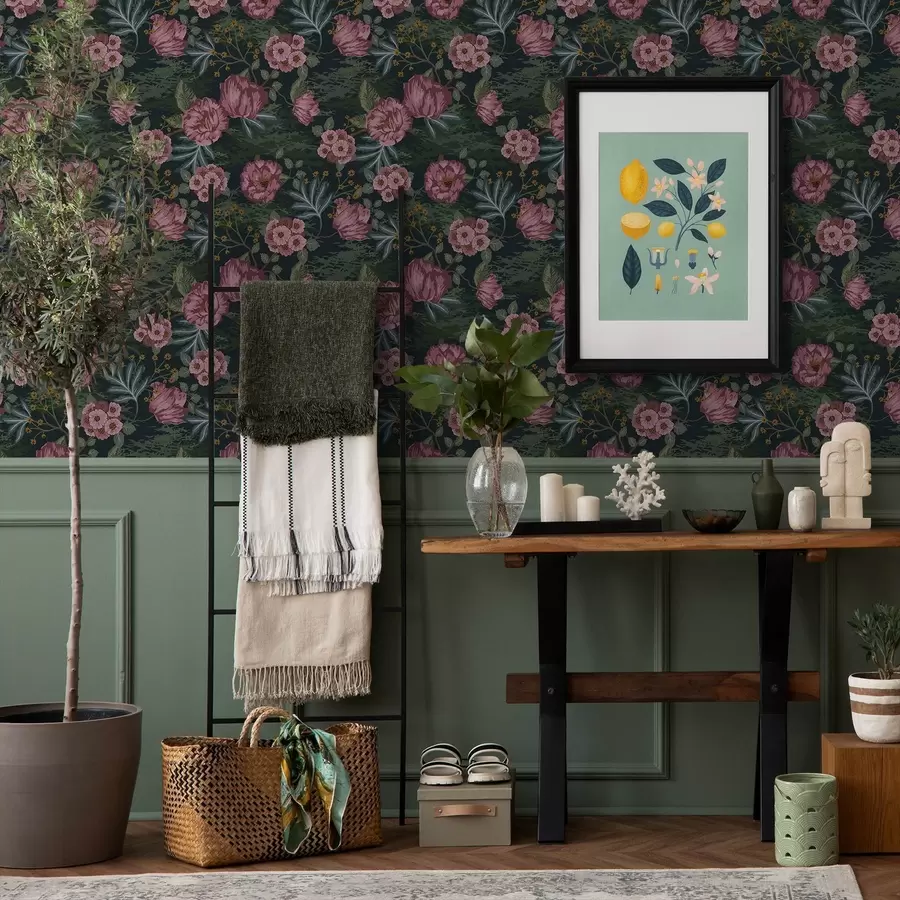 Fototapete Dunkle Flora mit rosa Blüten und Blättern, tiefer Hintergrund a00724