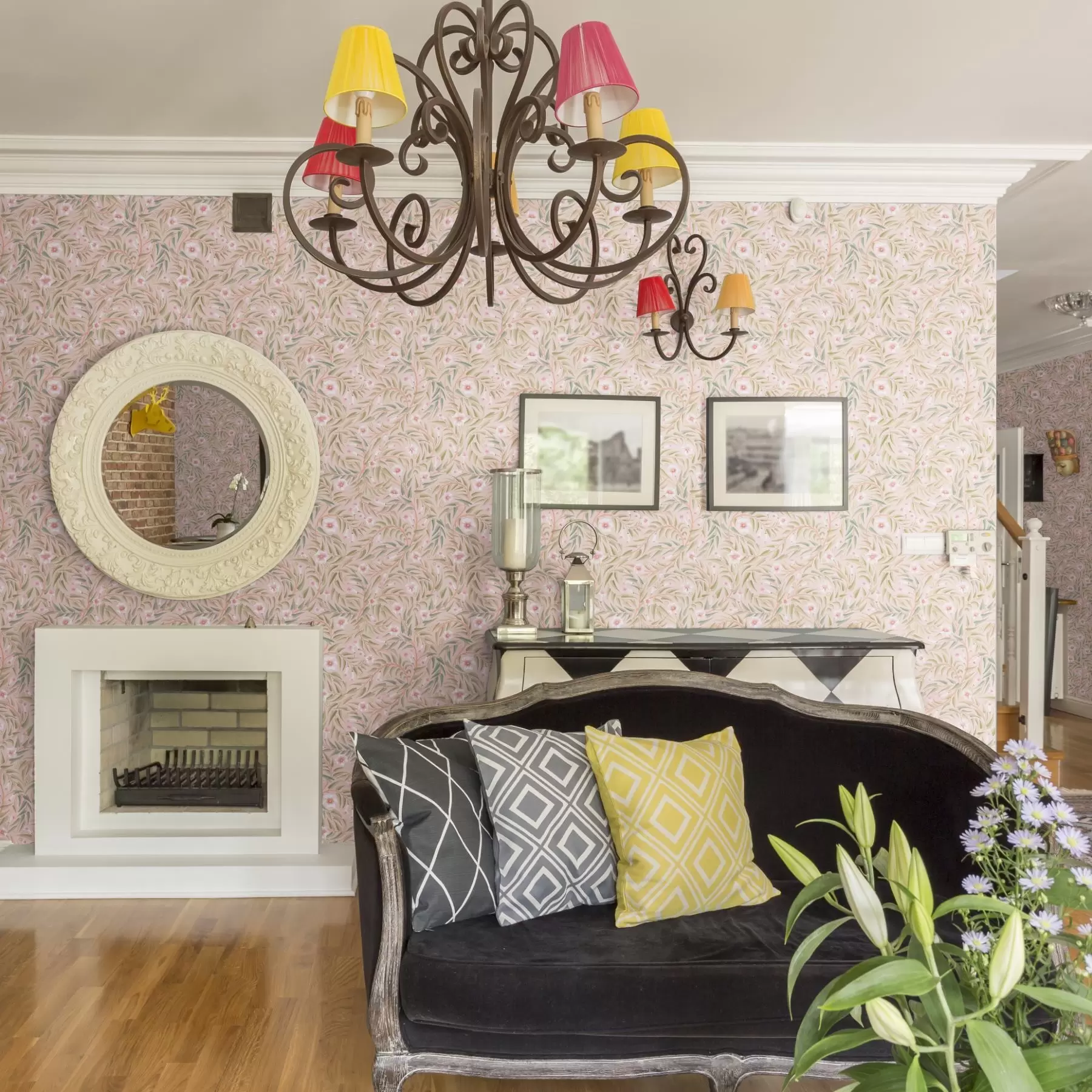 Fototapete Zarte rosa Blüten und weiche Blätter auf pastellfarbenem Hintergrund a00788