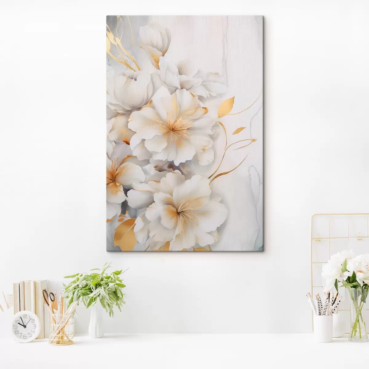 Wandbilder Weiße Blüten mit gelben Details, Blütenblätter mit dezenten Schatten, heller Hintergrund mit dezentem Marmoreffekt s46292