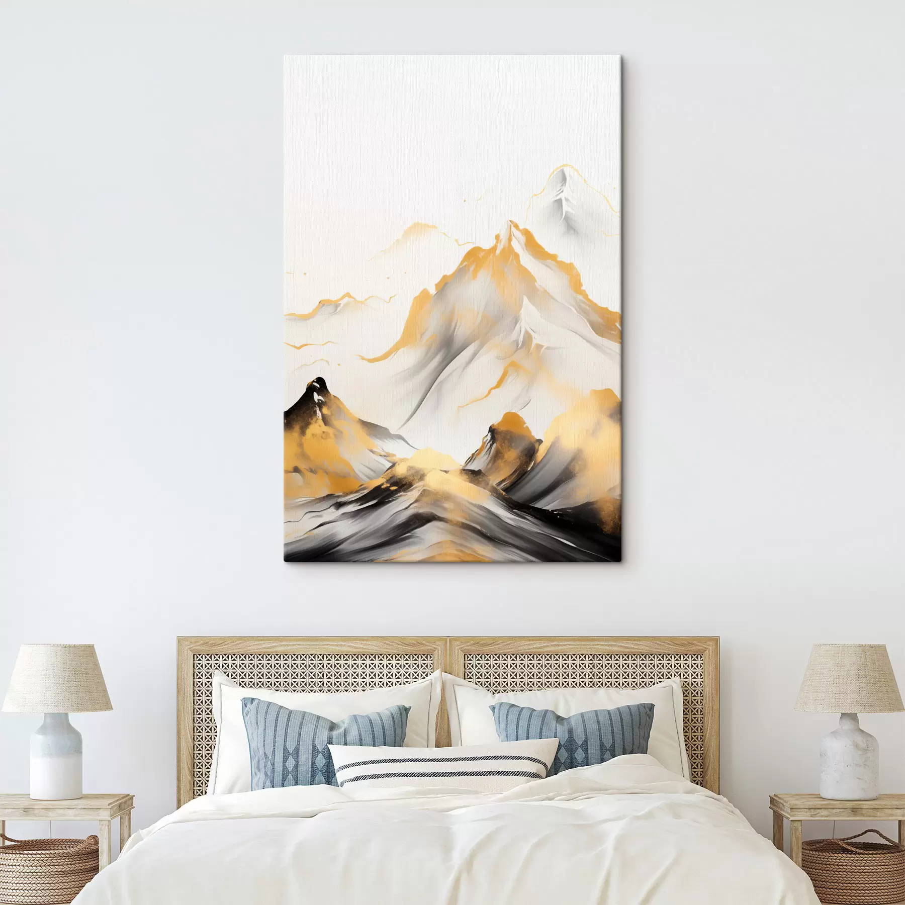 Wandbilder Strukturierte gelbe und schwarze Berge mit schneebedeckten Gipfeln, Tuschemalerei-Stil, minimalistische Bergkette s46683