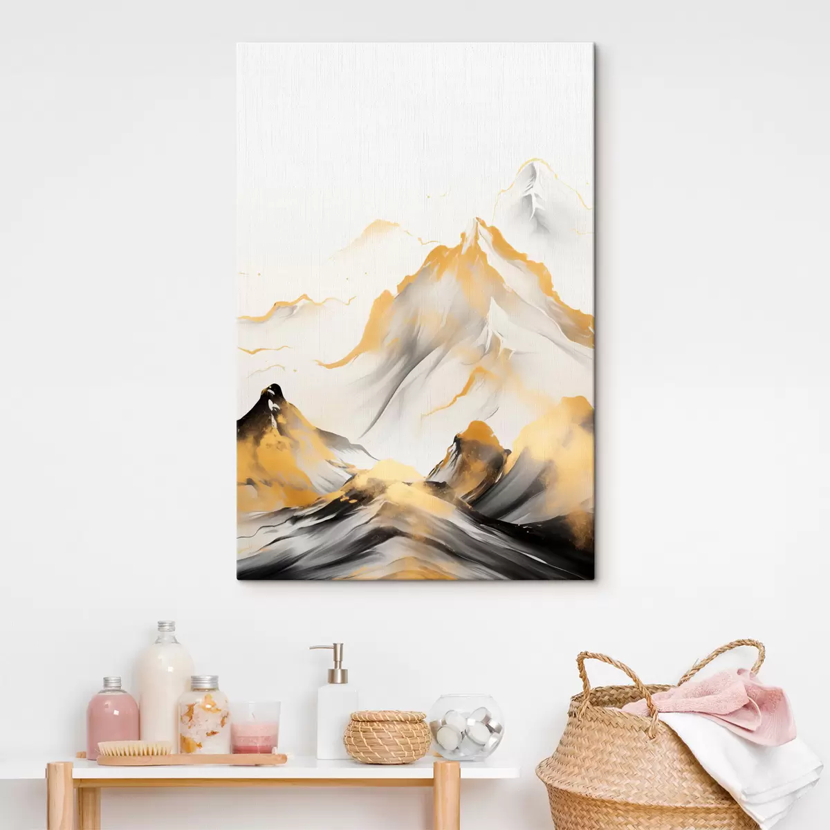 Wandbilder Strukturierte gelbe und schwarze Berge mit schneebedeckten Gipfeln, Tuschemalerei-Stil, minimalistische Bergkette s46683