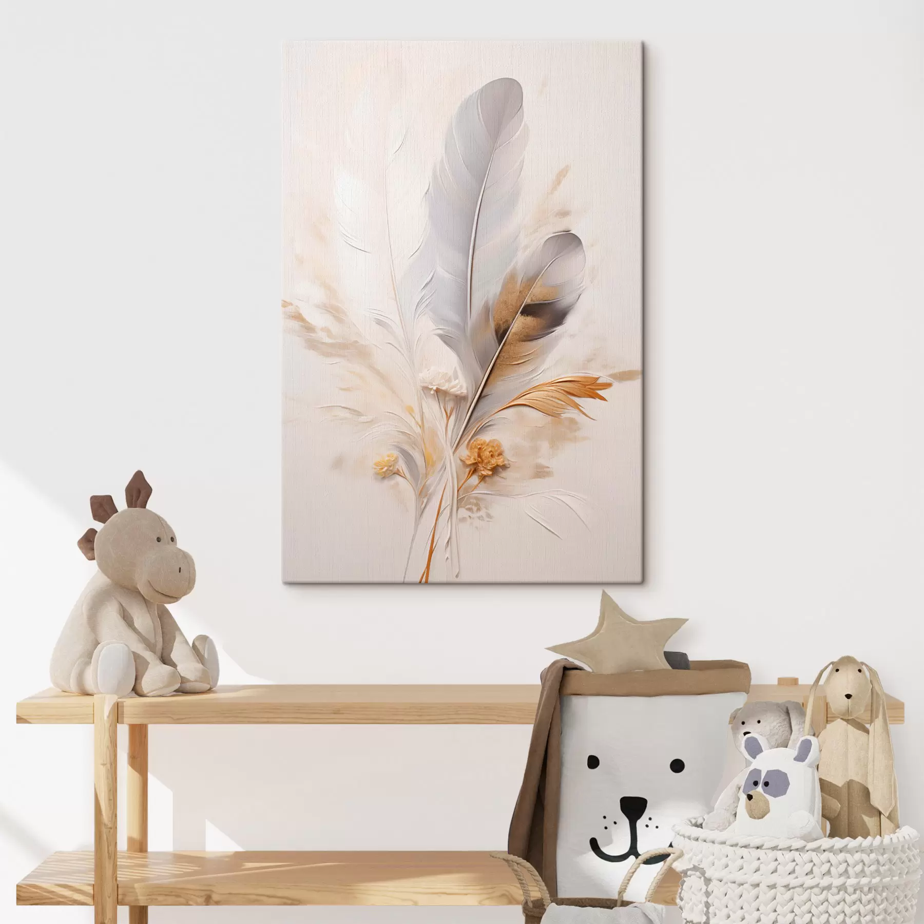 Wandbilder Abstrakte Federn, umgeben von beigen und braunen Federn, weich und zart, auf hellbeigem Hintergrund s46712