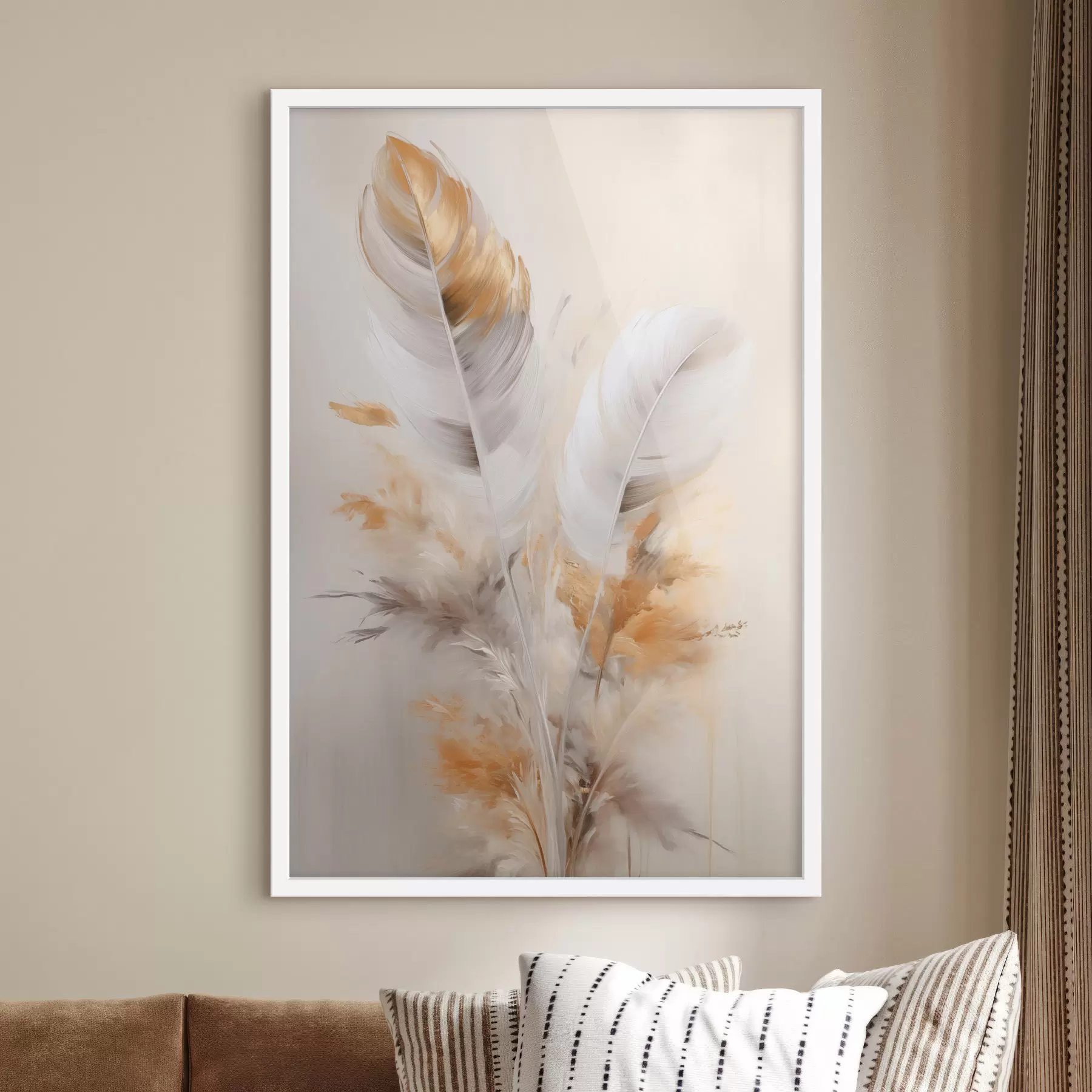 Fototapete Abstrakte Federn, umgeben von beigen und braunen Federn, weich und zart, auf hellbeigem Hintergrund f46711