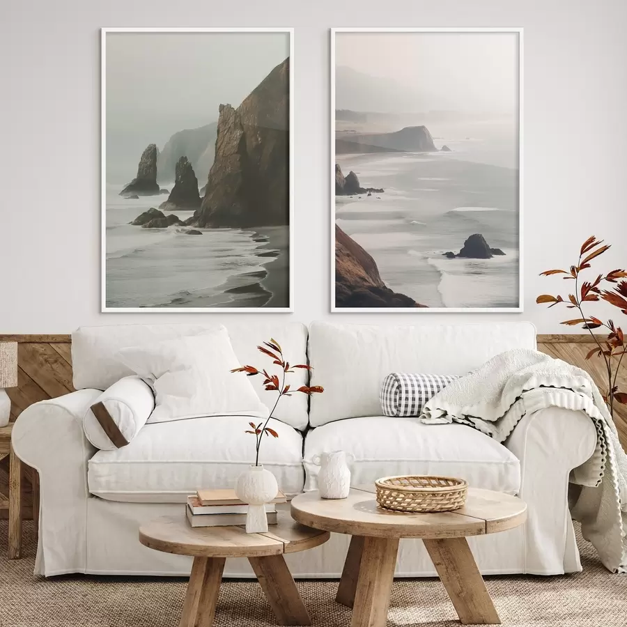 Fototapete Felsige Klippen und Meeresküste, Wellen, die an das Ufer schlagen, Landschaft mit stimmungsvoller Atmosphäre, erdige Töne d00531