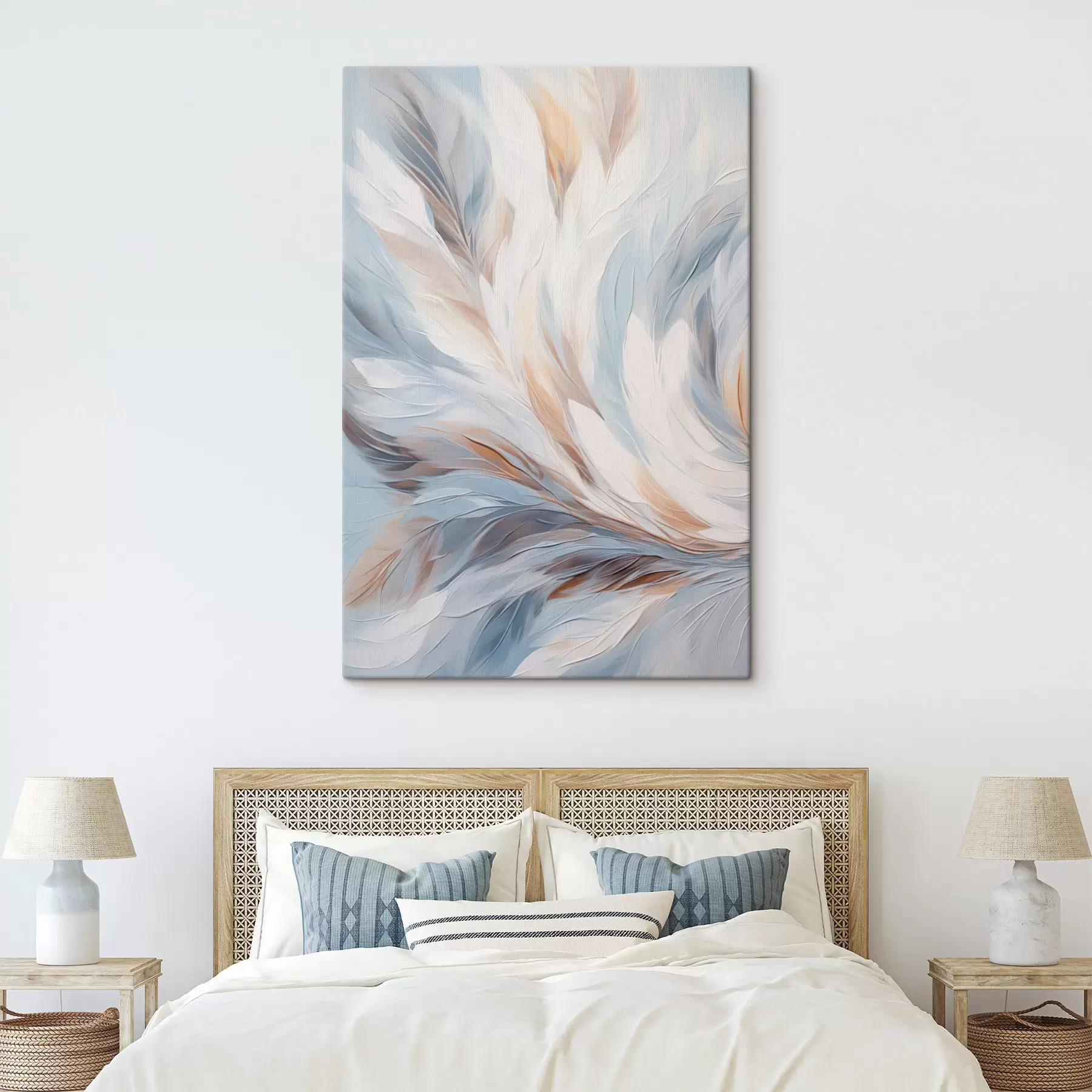 Wandbilder Abstrakte Malerei von Federn in Weiß-, Blau- und Brauntönen, mit einer weichen, fließenden Textur und einem hellen Hintergrund s47417