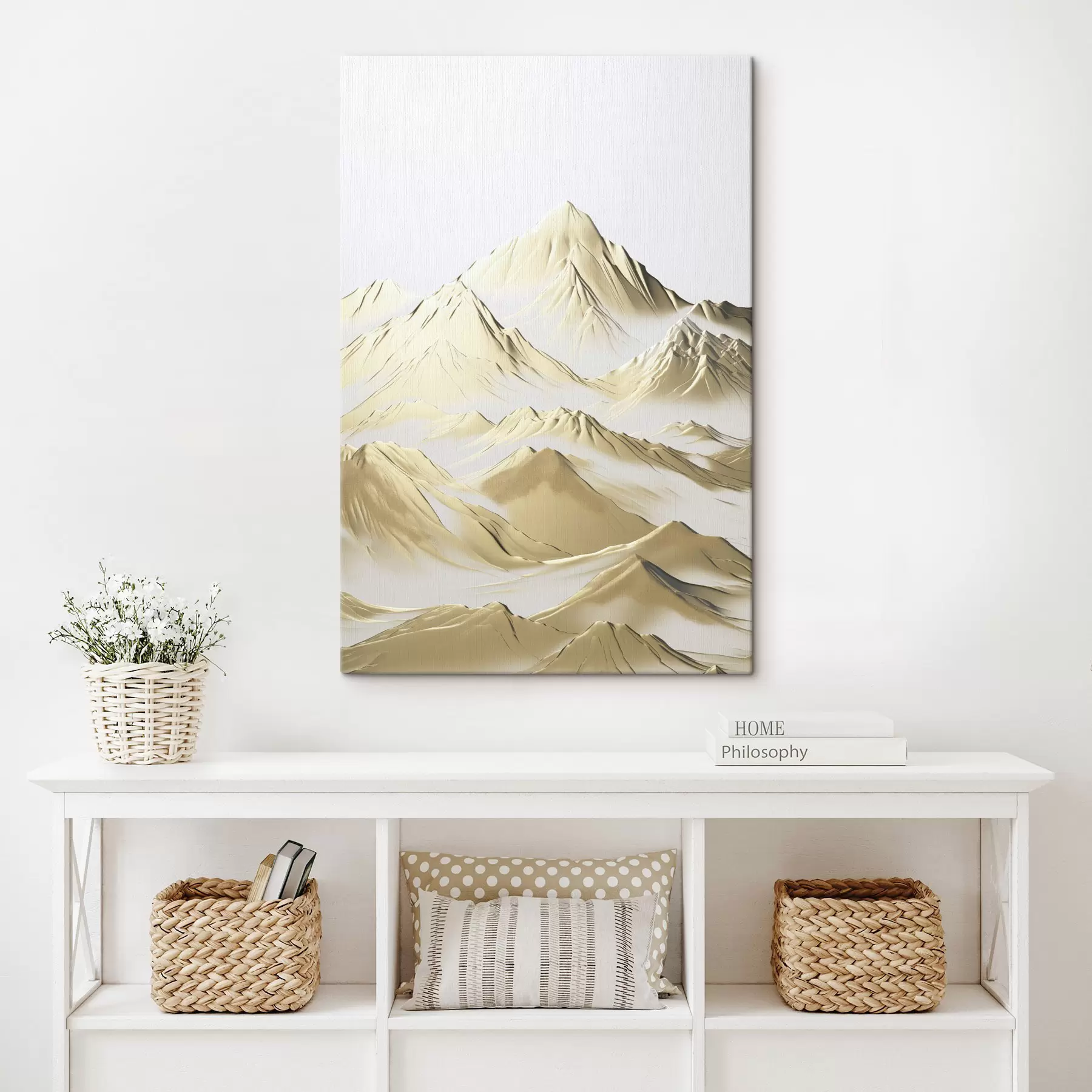 Wandbilder Eine Landschaft aus gelben, schneebedeckten Bergen mit scharfen Gipfeln und tiefen Tälern unter einem hellen Himmel s47421