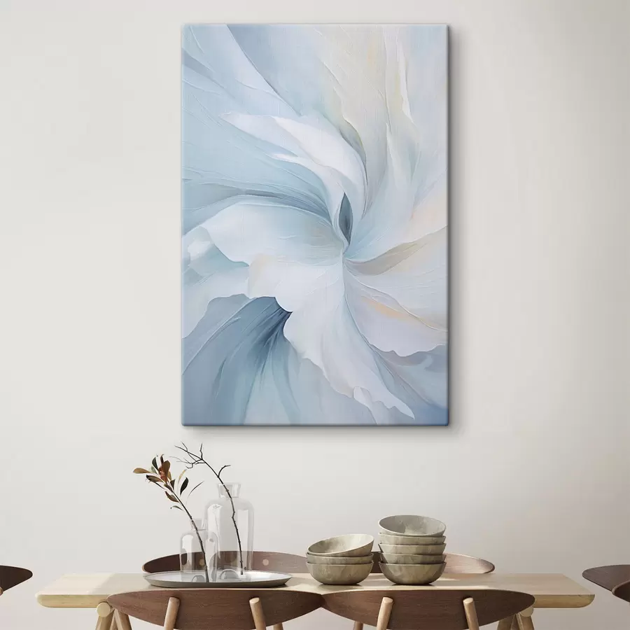 Wandbilder Abstrakte, zarte, durchscheinende Blütenblätter, die sich bei sanfter Beleuchtung und einer malerischen Textur nach innen drehen. s47437