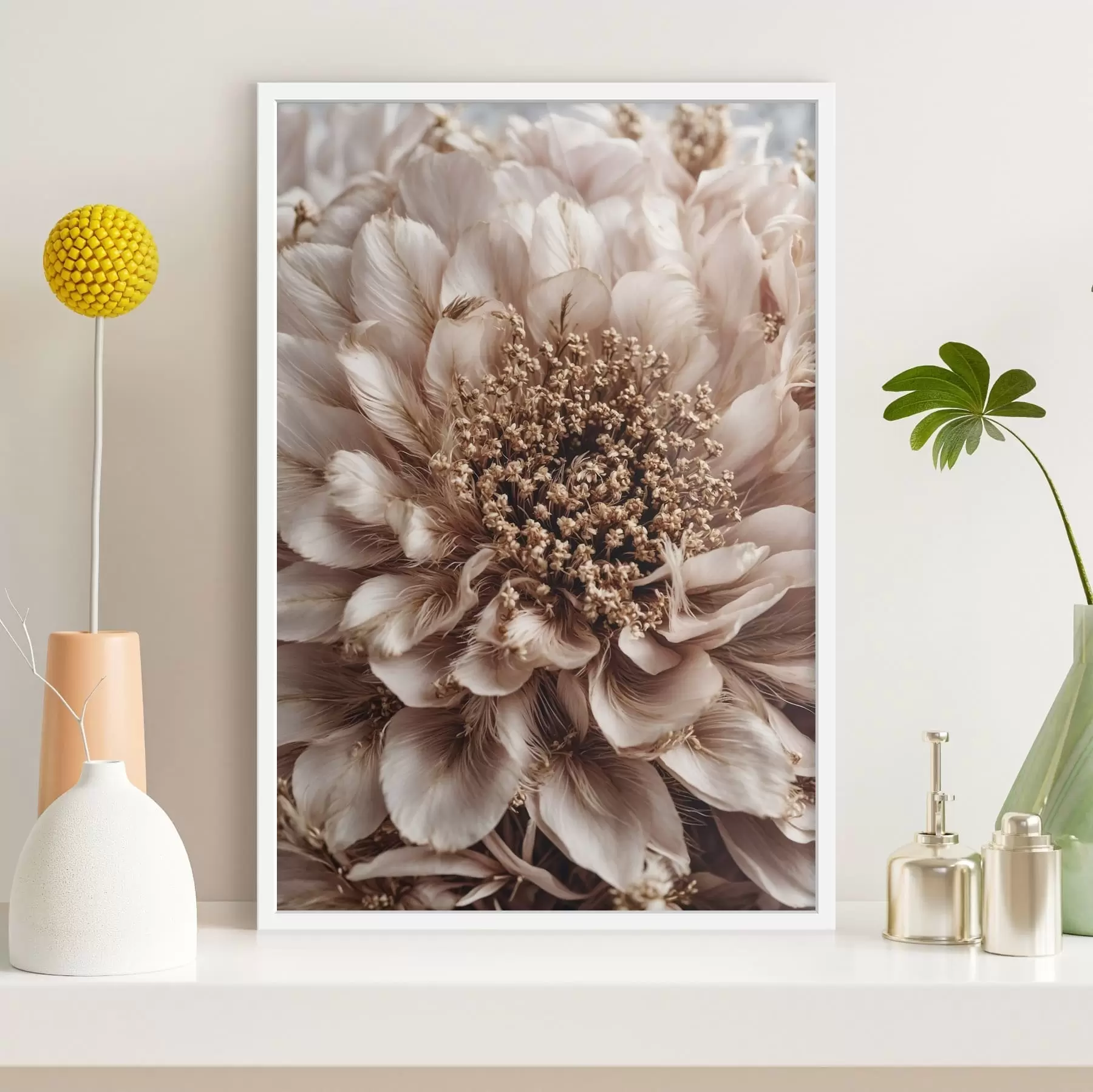 Fototapete Nahaufnahme einer blassen Blume mit reich strukturierten Blütenblättern f47769