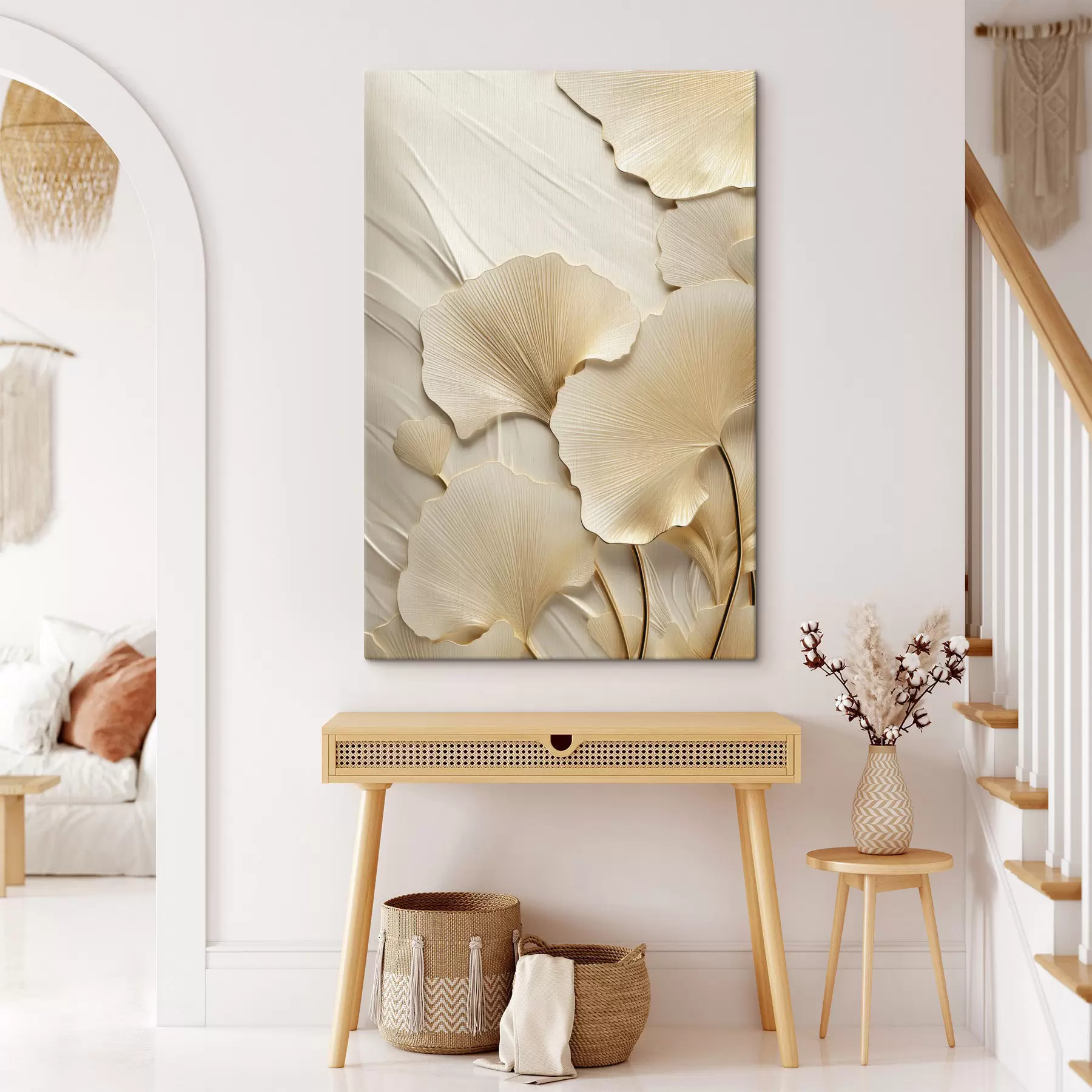 Wandbilder Abstrakte Ginkgoblätter vor einem strukturierten, hellen Hintergrund, elegante und abstrakte Komposition s47867