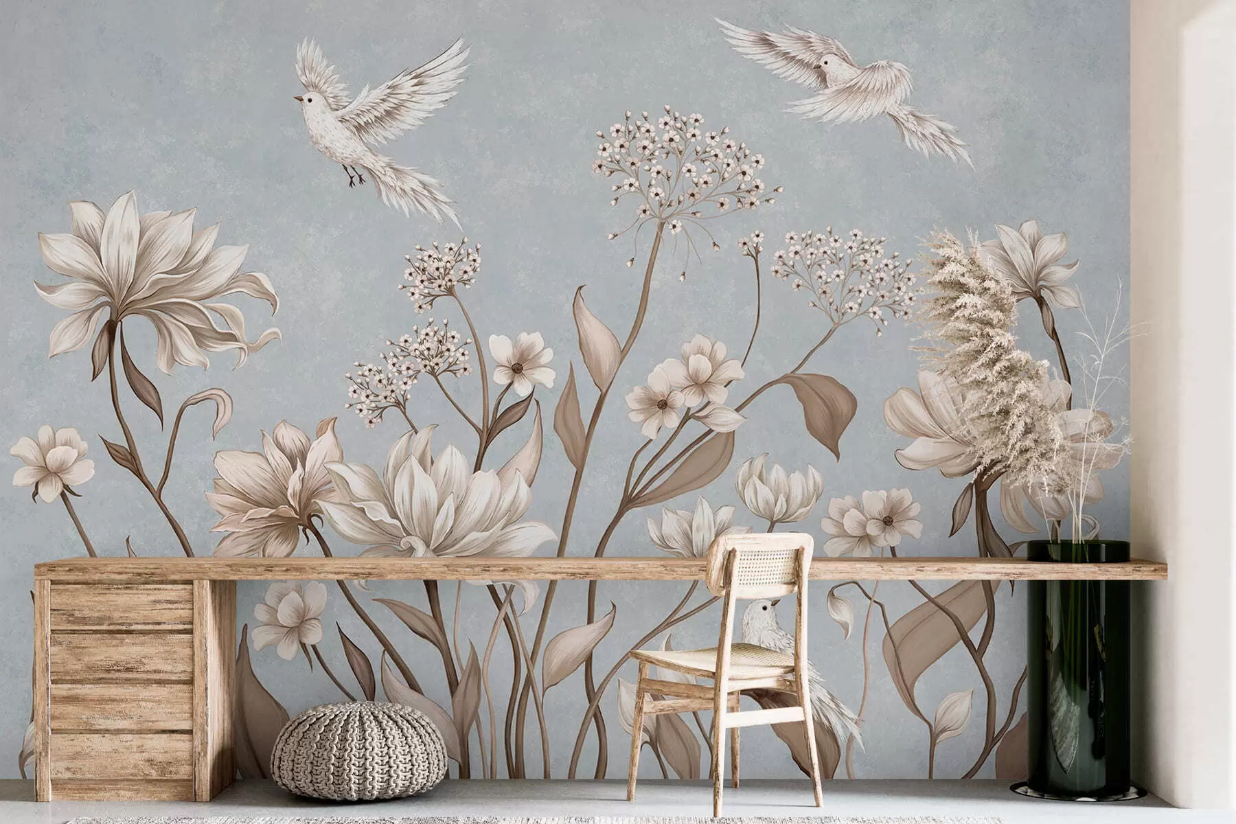 Fototapete Blumen und Vögel auf einem kühlen grau-blauen Hintergrund w05118v2