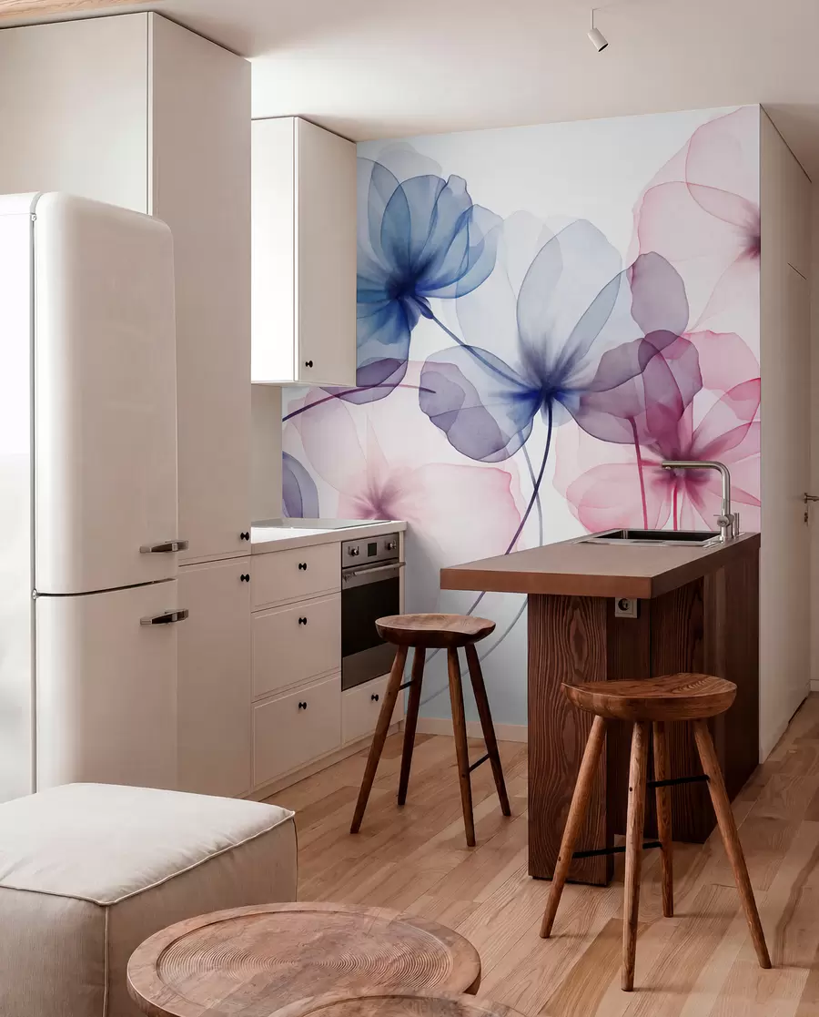 Fototapete Durchscheinende, strukturierte blaue und rosa Blumen auf hellem Hintergrund, zarte, sich überlappende Blütenblätter w09892