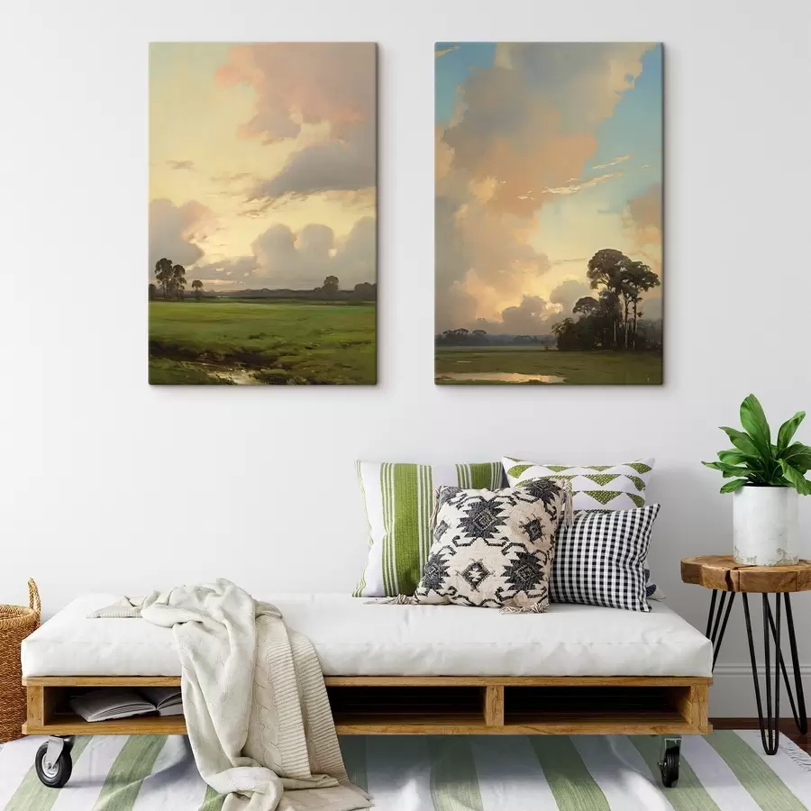 Wandbilder Eine Landschaft mit einer Wiese und Bäumen in der Ferne, bewölkter Himmel m30682