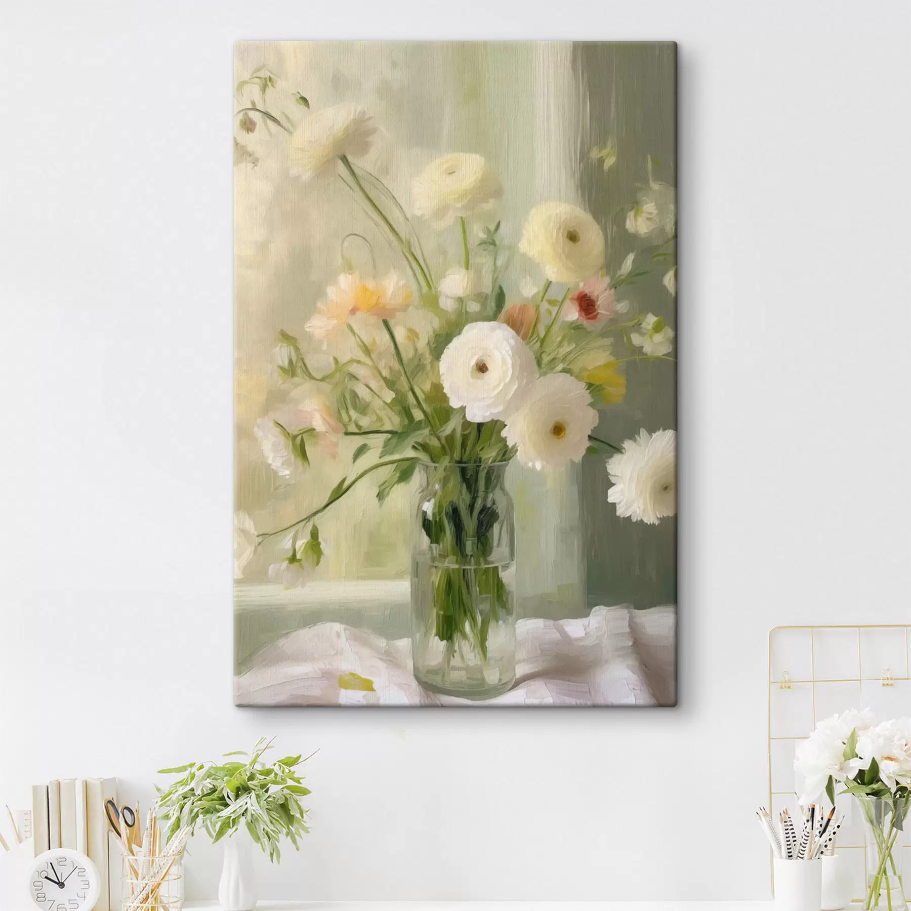 Wandbilder Ein Strauß aus weißen und rosa Blumen in einer Glasvase, im Hintergrund ein Fenster s50228
