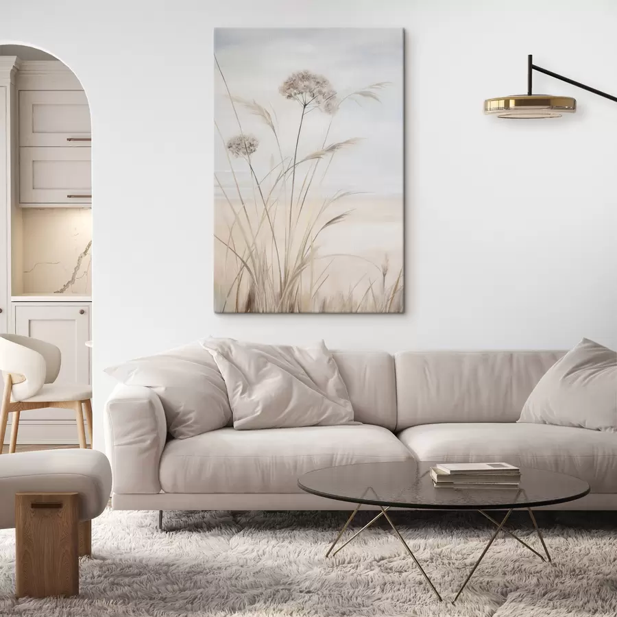 Wandbilder Hohes, trockenes Gras und Blumen in gedeckten Beige- und Weißtönen, weicher, unscharfer Hintergrund s50973