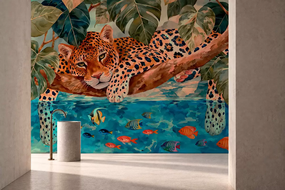 Fototapete Leopard zwischen tropischen Blättern über dem Wasser mit einem Fisch w05954v1